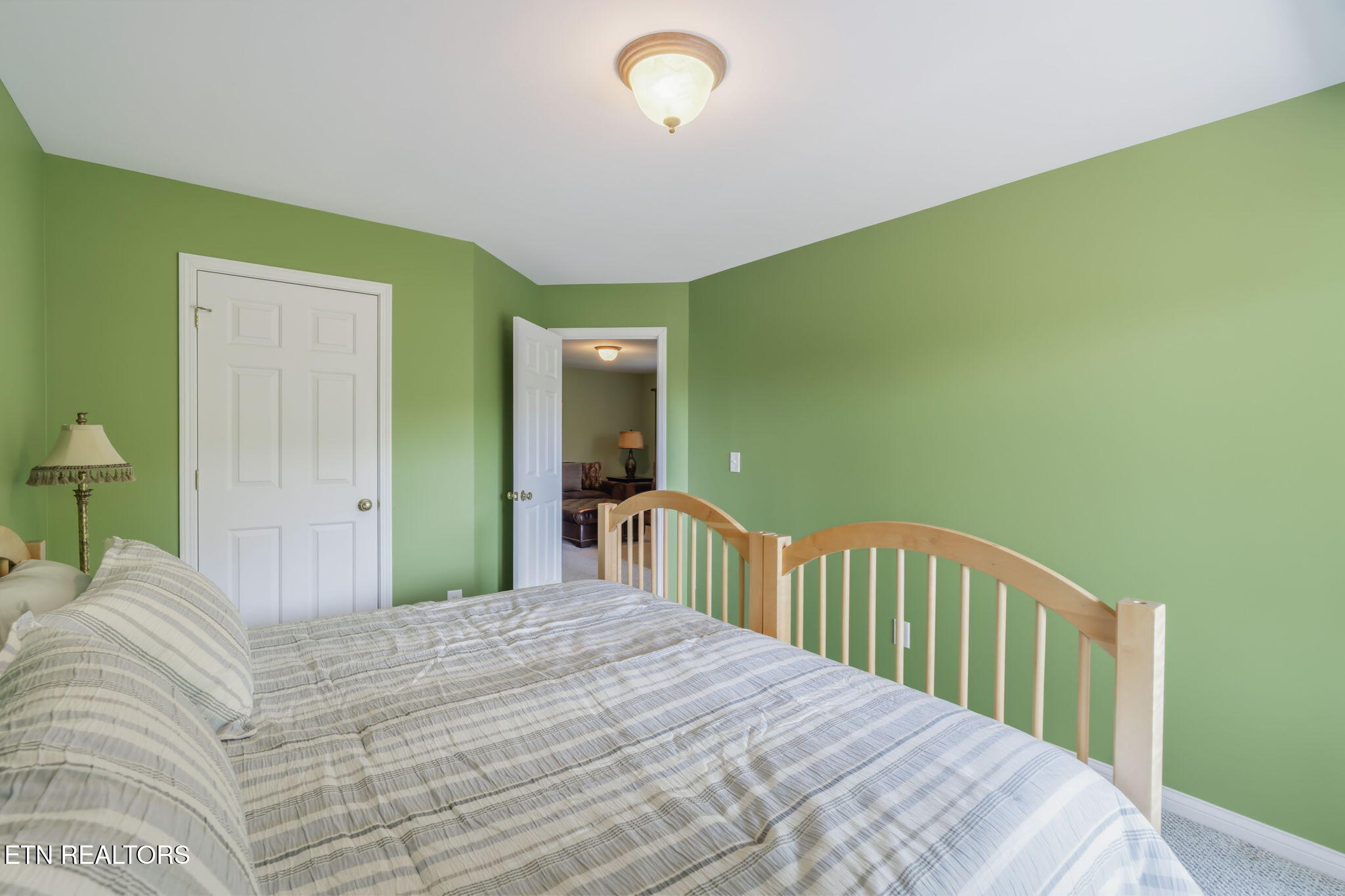 551 Deerwood Lane Lafollette TN 37766