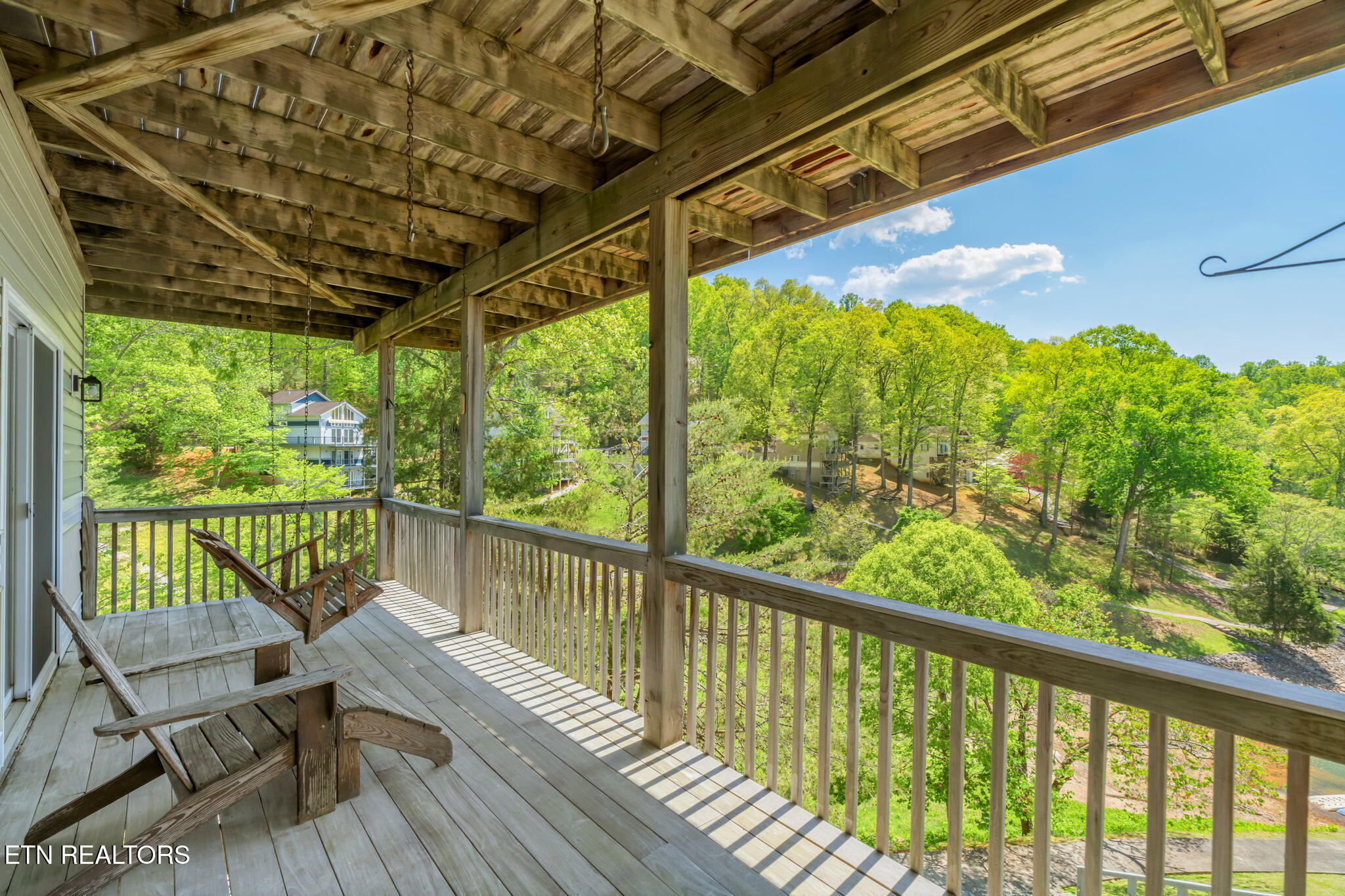 551 Deerwood Lane Lafollette TN 37766