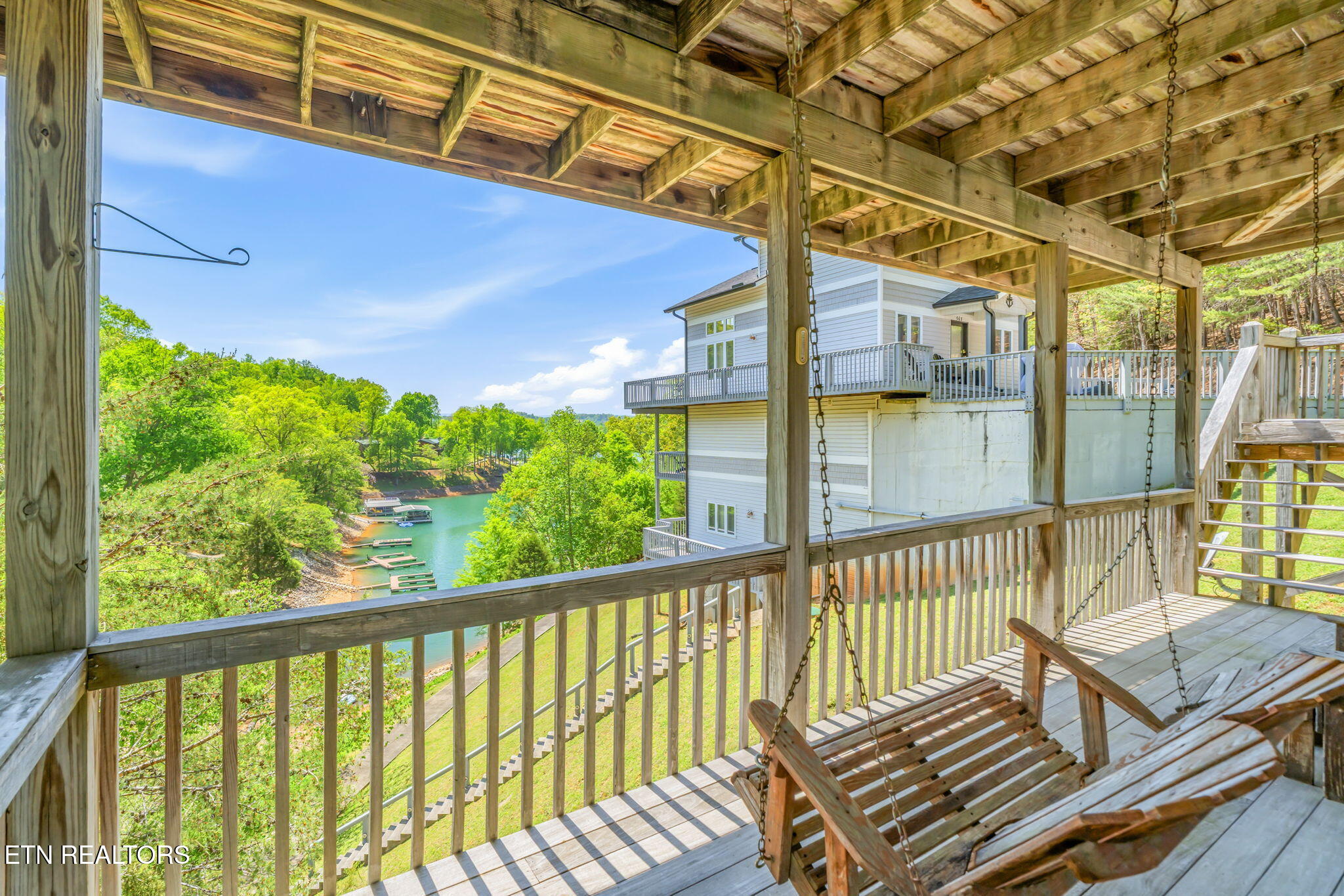 551 Deerwood Lane Lafollette TN 37766