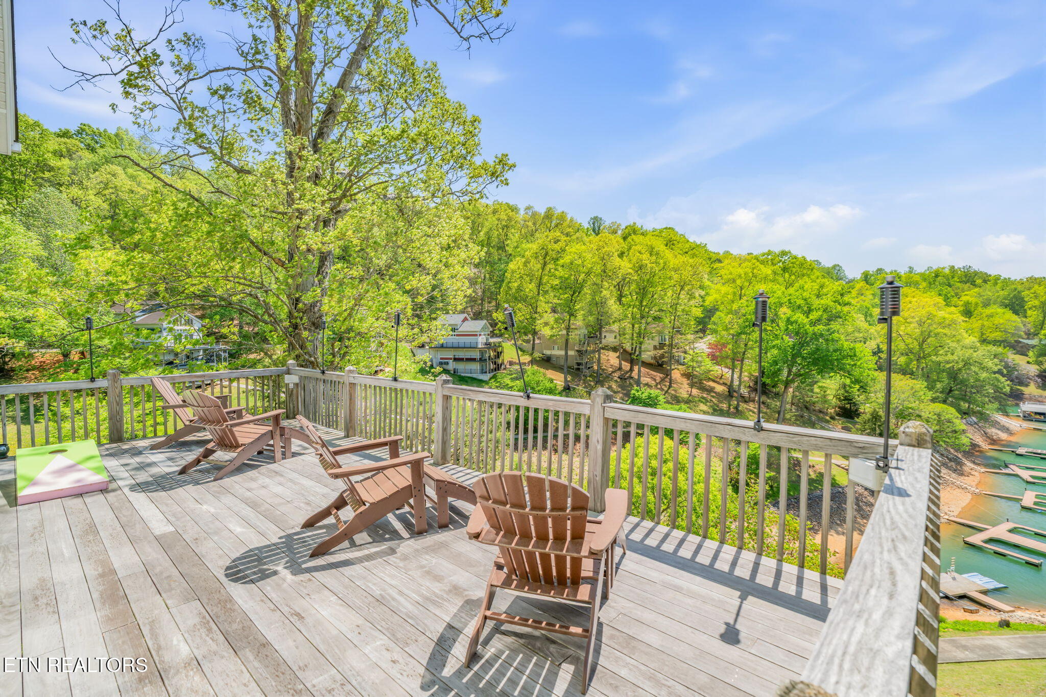 551 Deerwood Lane Lafollette TN 37766