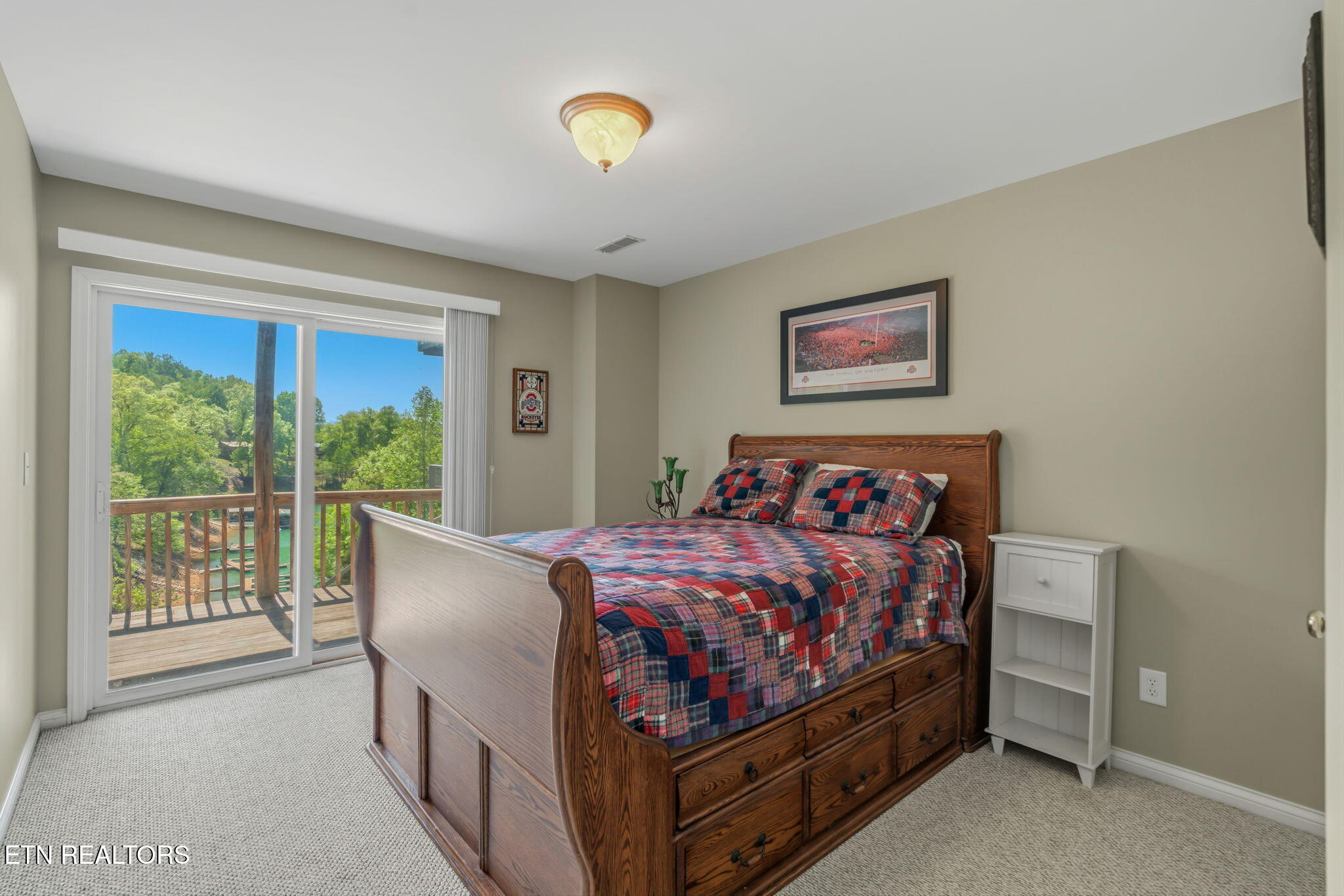 551 Deerwood Lane Lafollette TN 37766