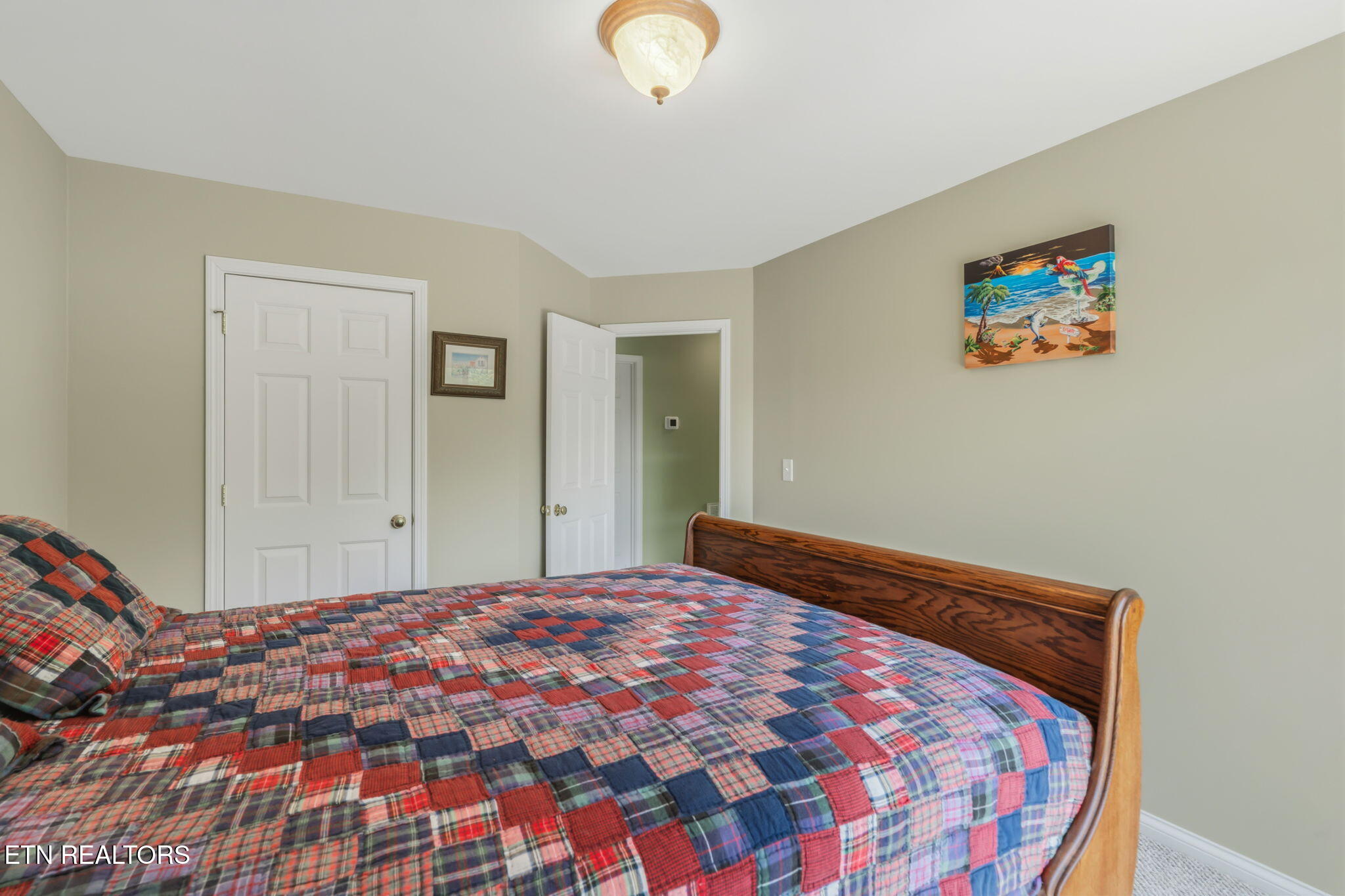 551 Deerwood Lane Lafollette TN 37766