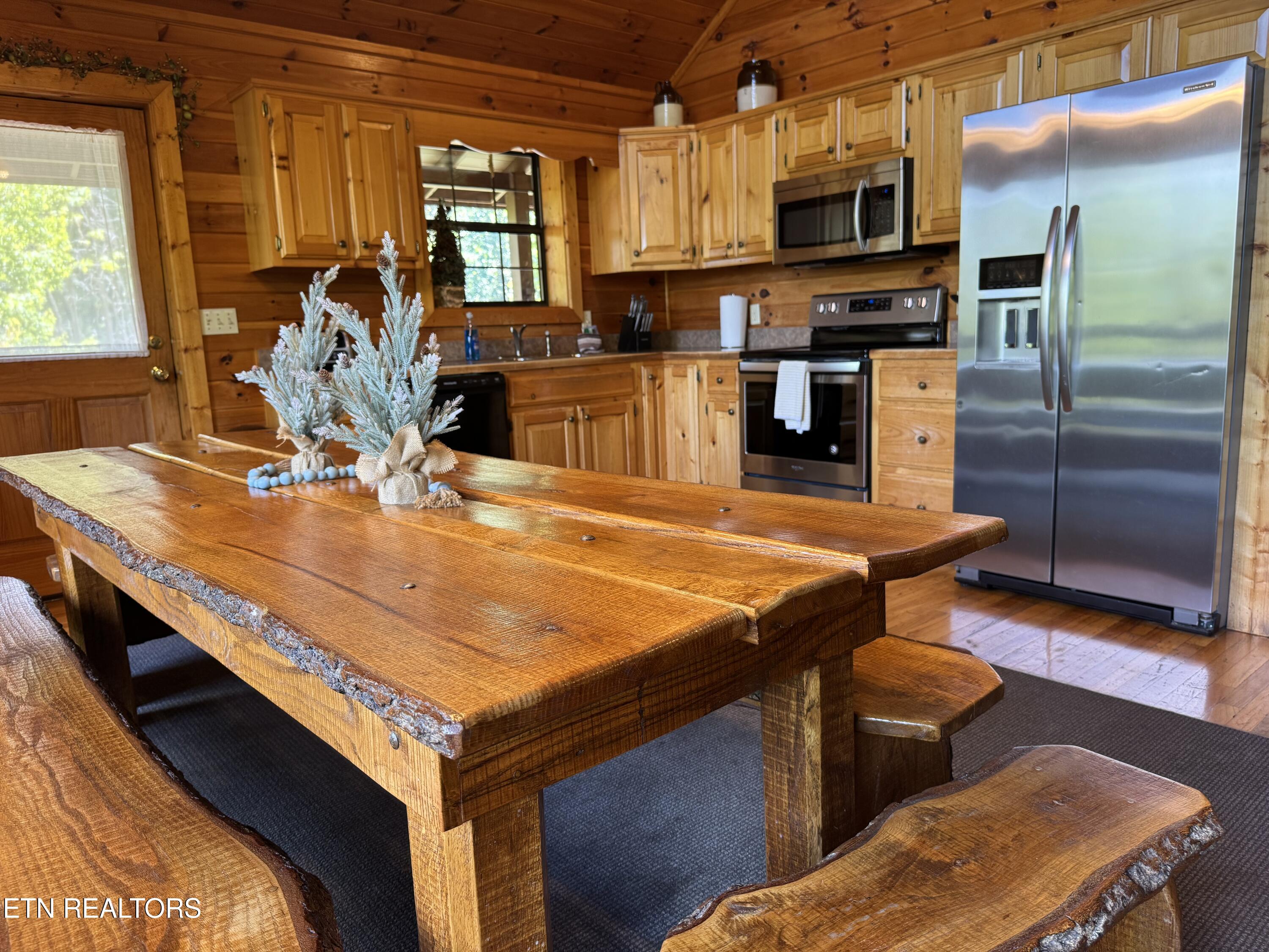 2409 Walnut Cove Way Sevierville TN 37862
