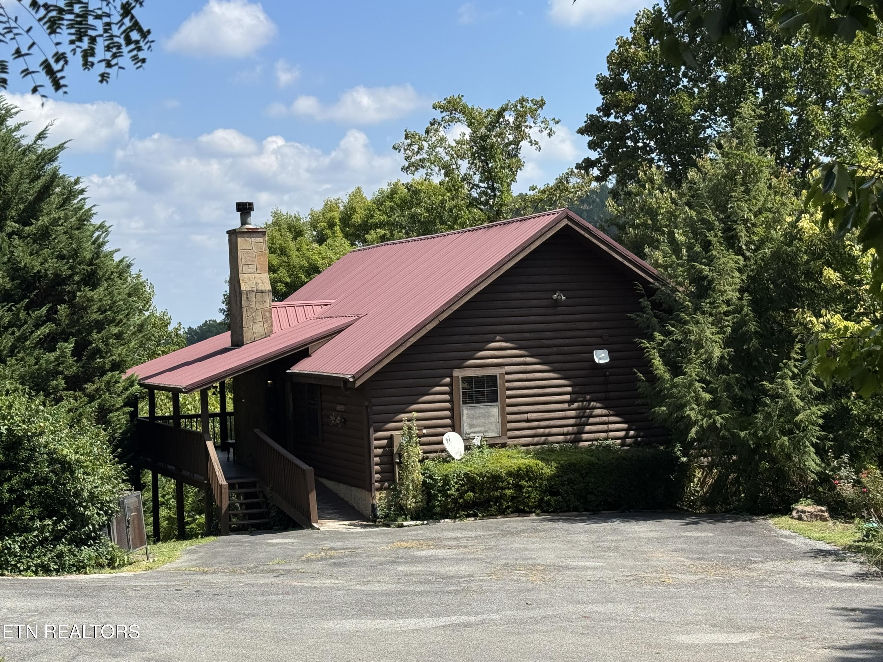 2409 Walnut Cove Way Sevierville TN 37862