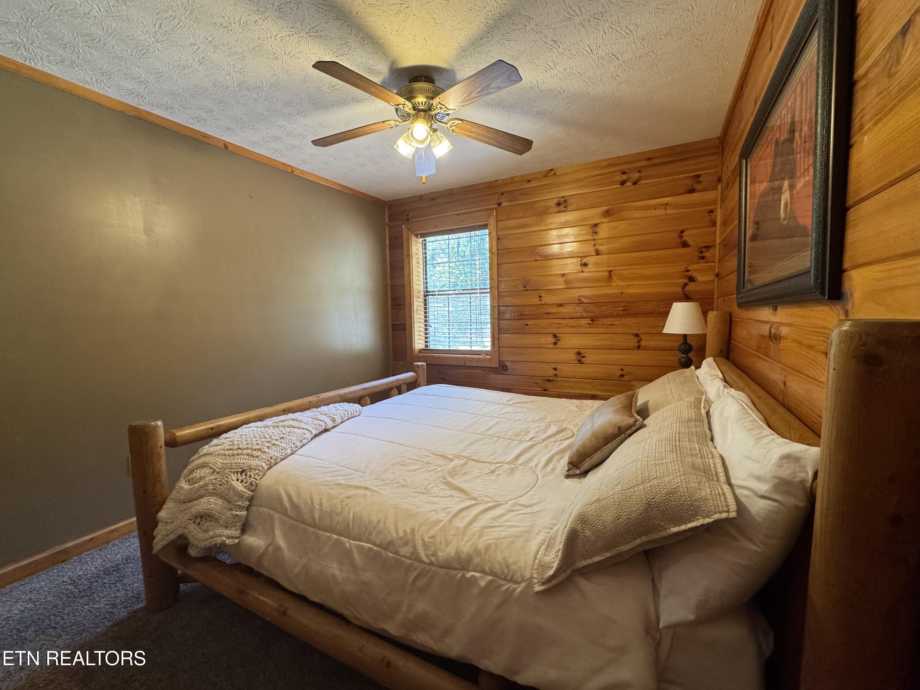 2409 Walnut Cove Way Sevierville TN 37862