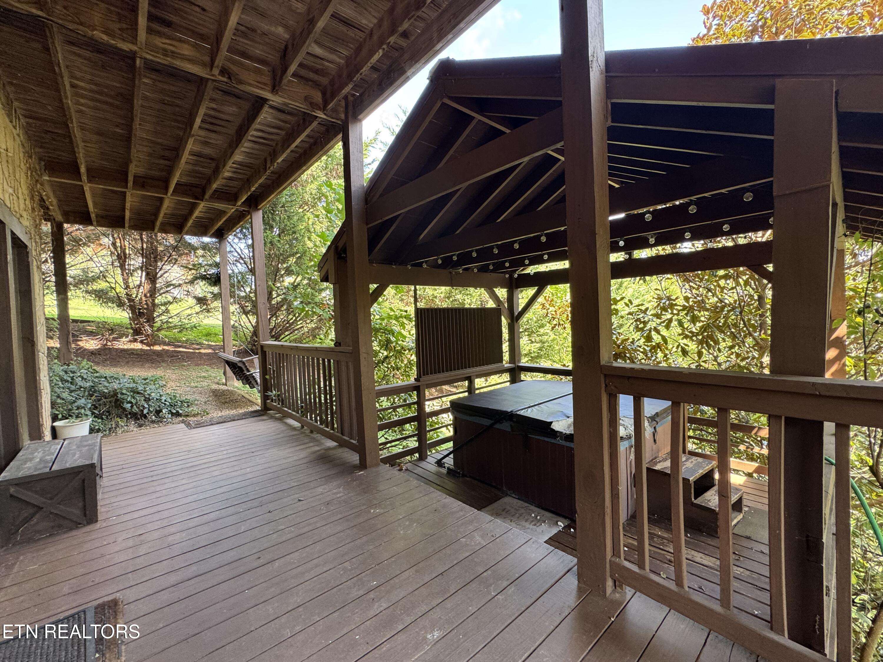 2409 Walnut Cove Way Sevierville TN 37862
