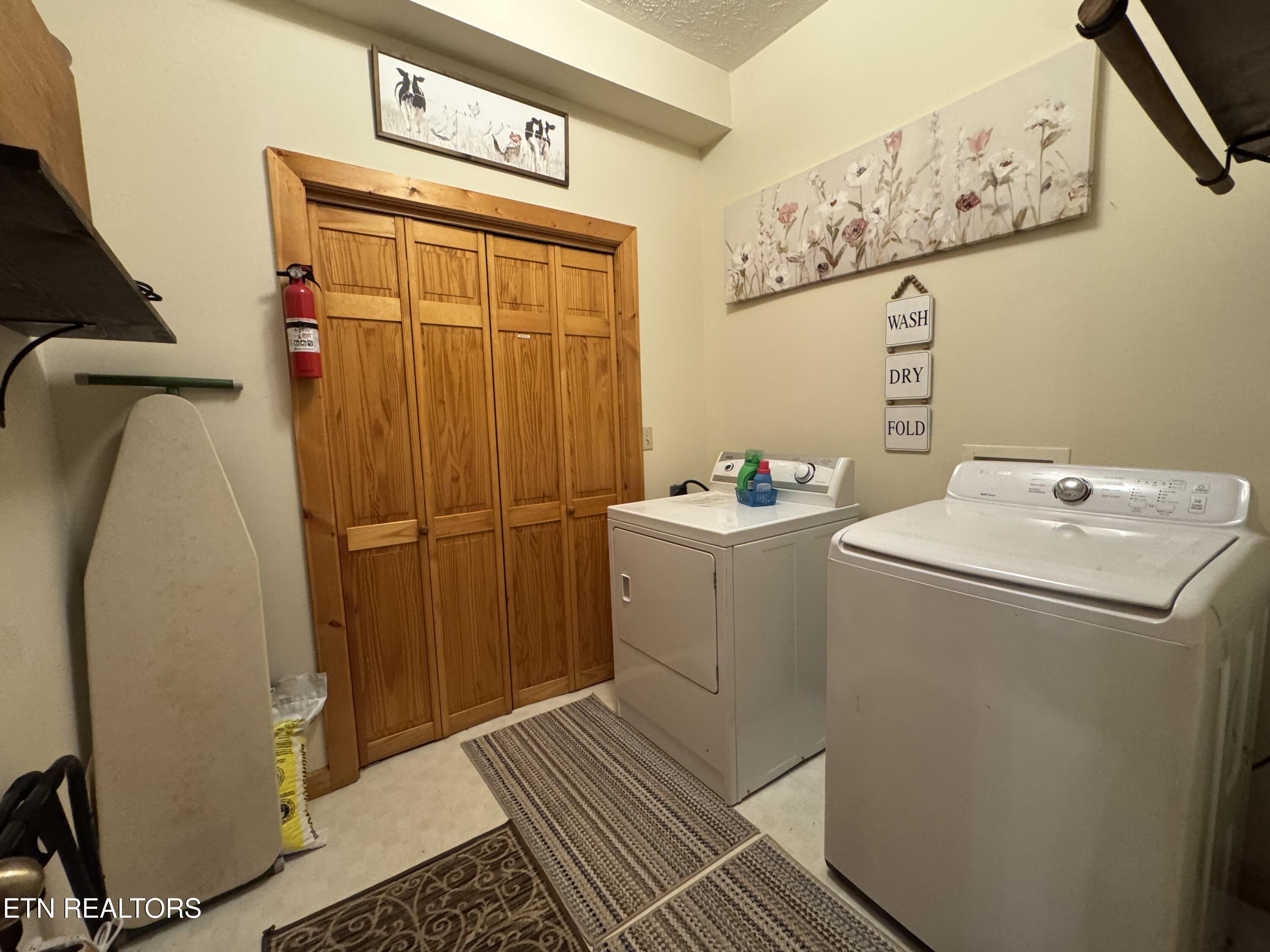 2409 Walnut Cove Way Sevierville TN 37862