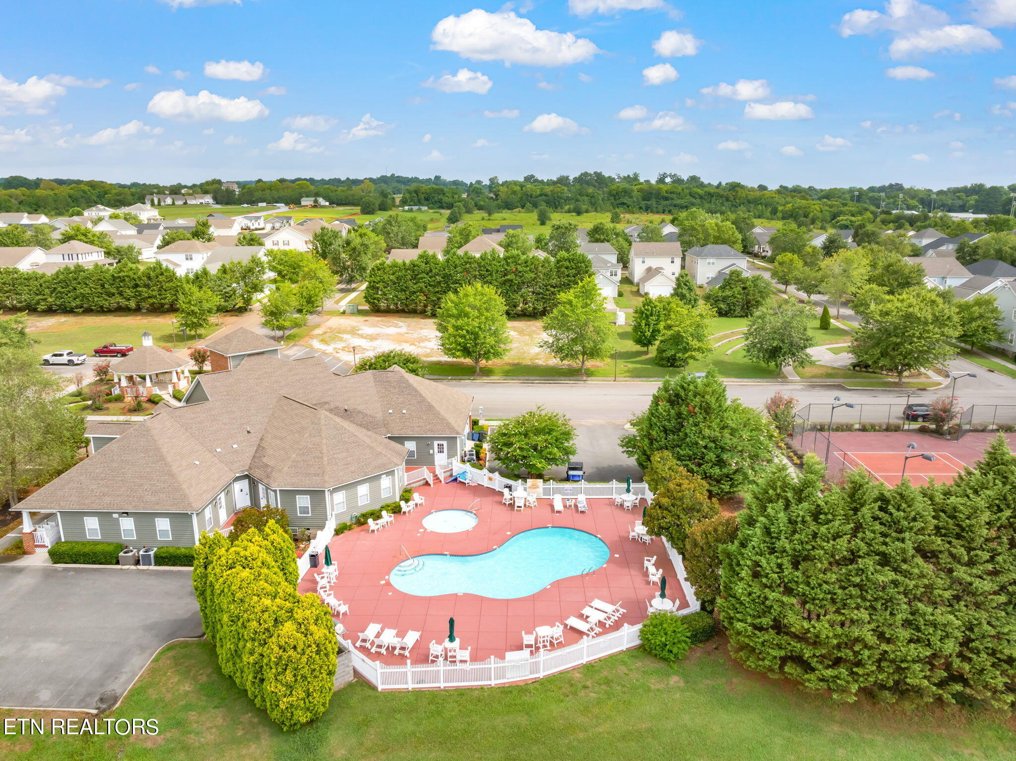 410 Ashbury Circle Sweetwater TN 37874