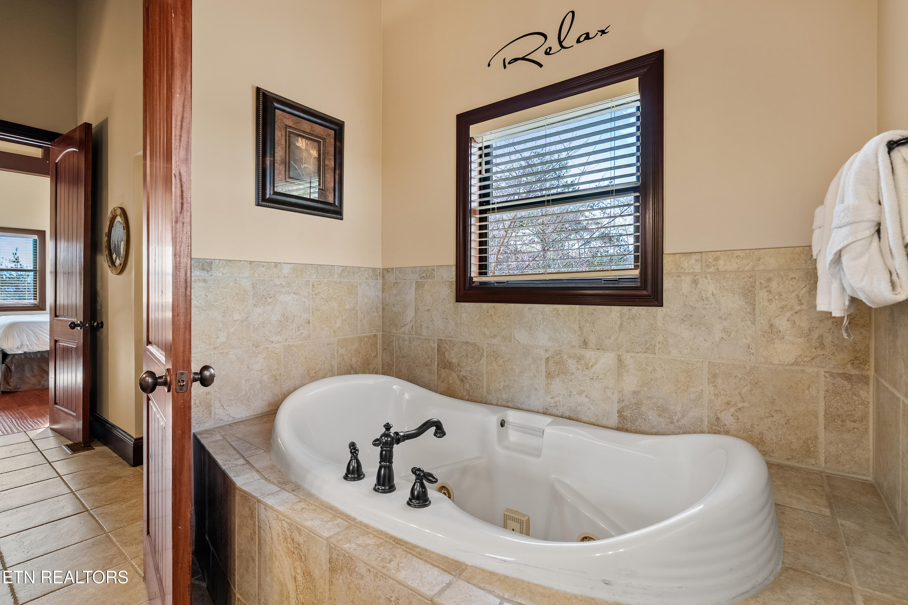 3050 Summit Trails Drive Sevierville TN 37862