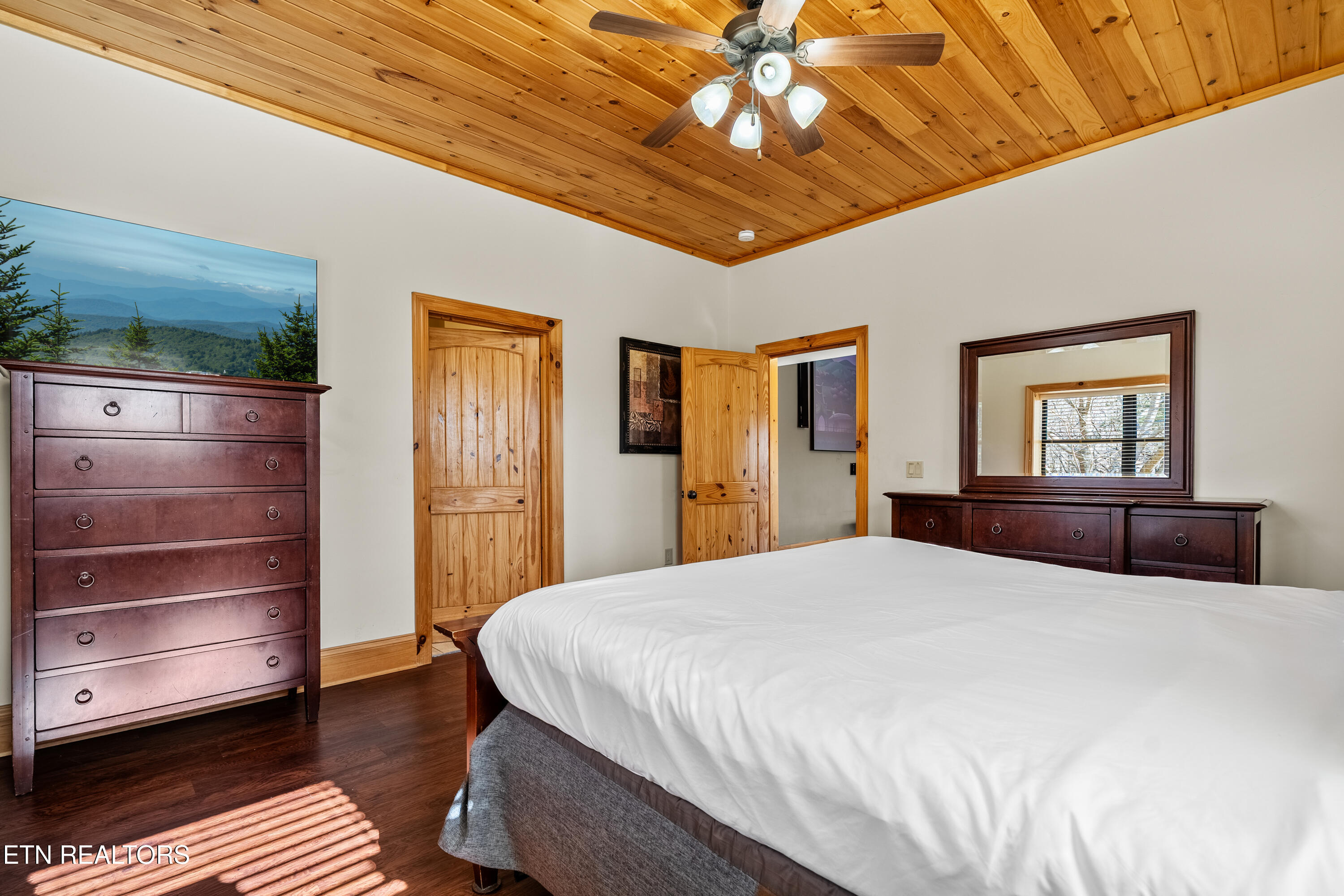 3050 Summit Trails Drive Sevierville TN 37862