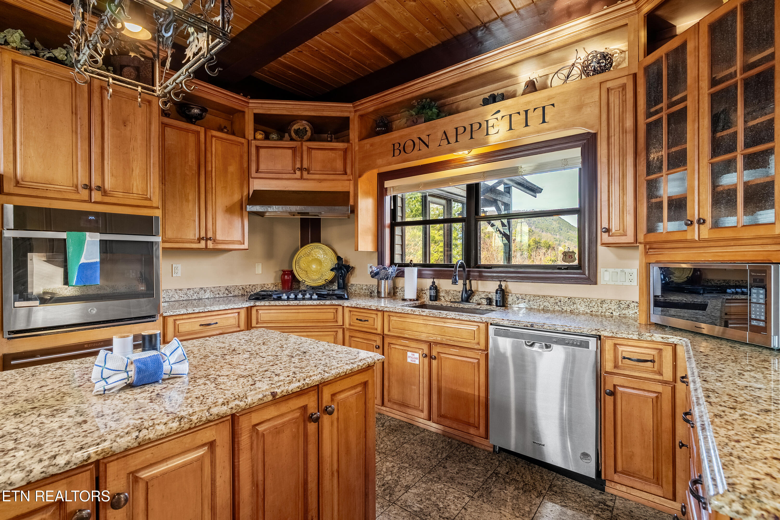 3050 Summit Trails Drive Sevierville TN 37862