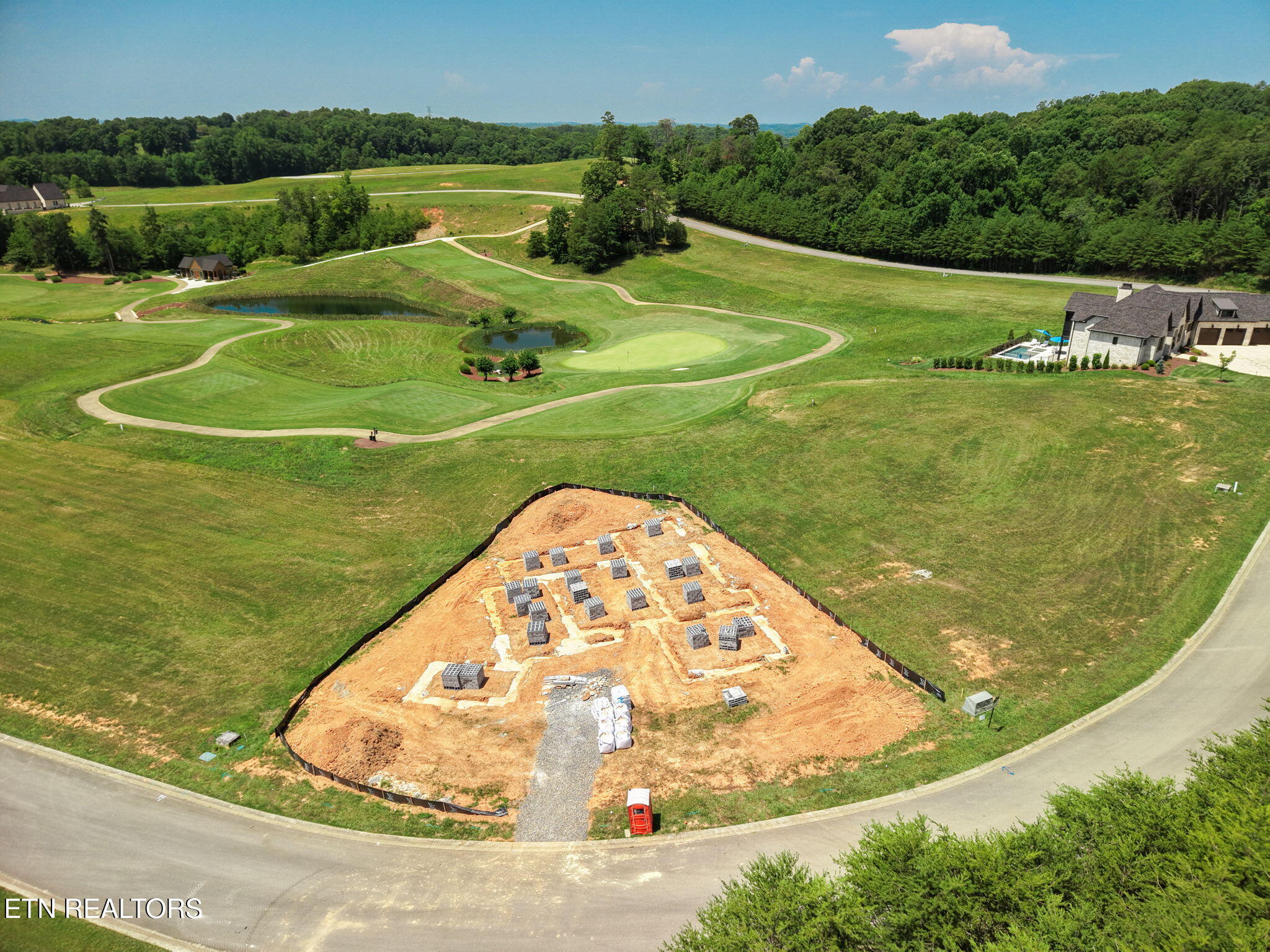 793 Navigator Drive Lenoir City TN 37772