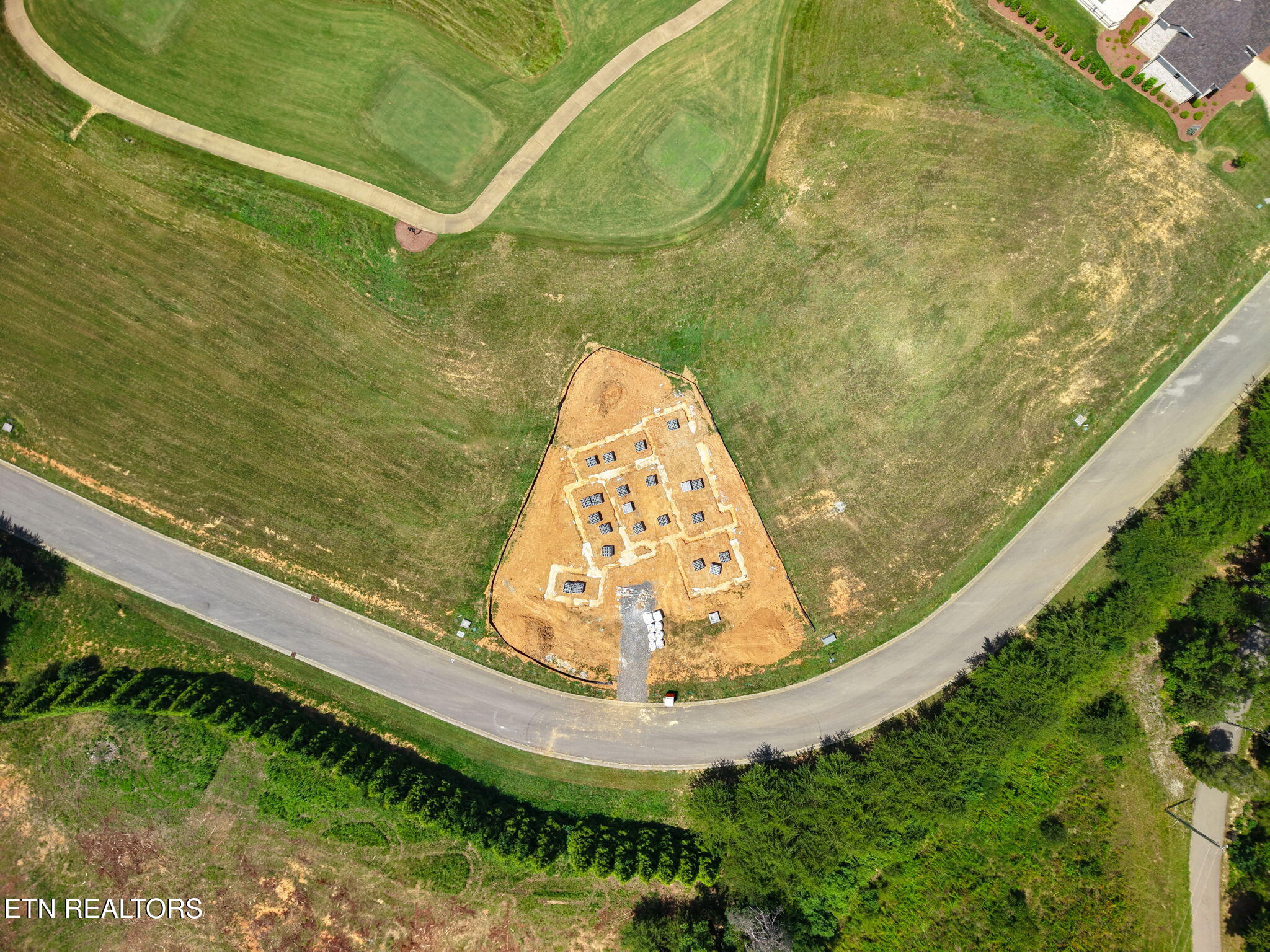 793 Navigator Drive Lenoir City TN 37772