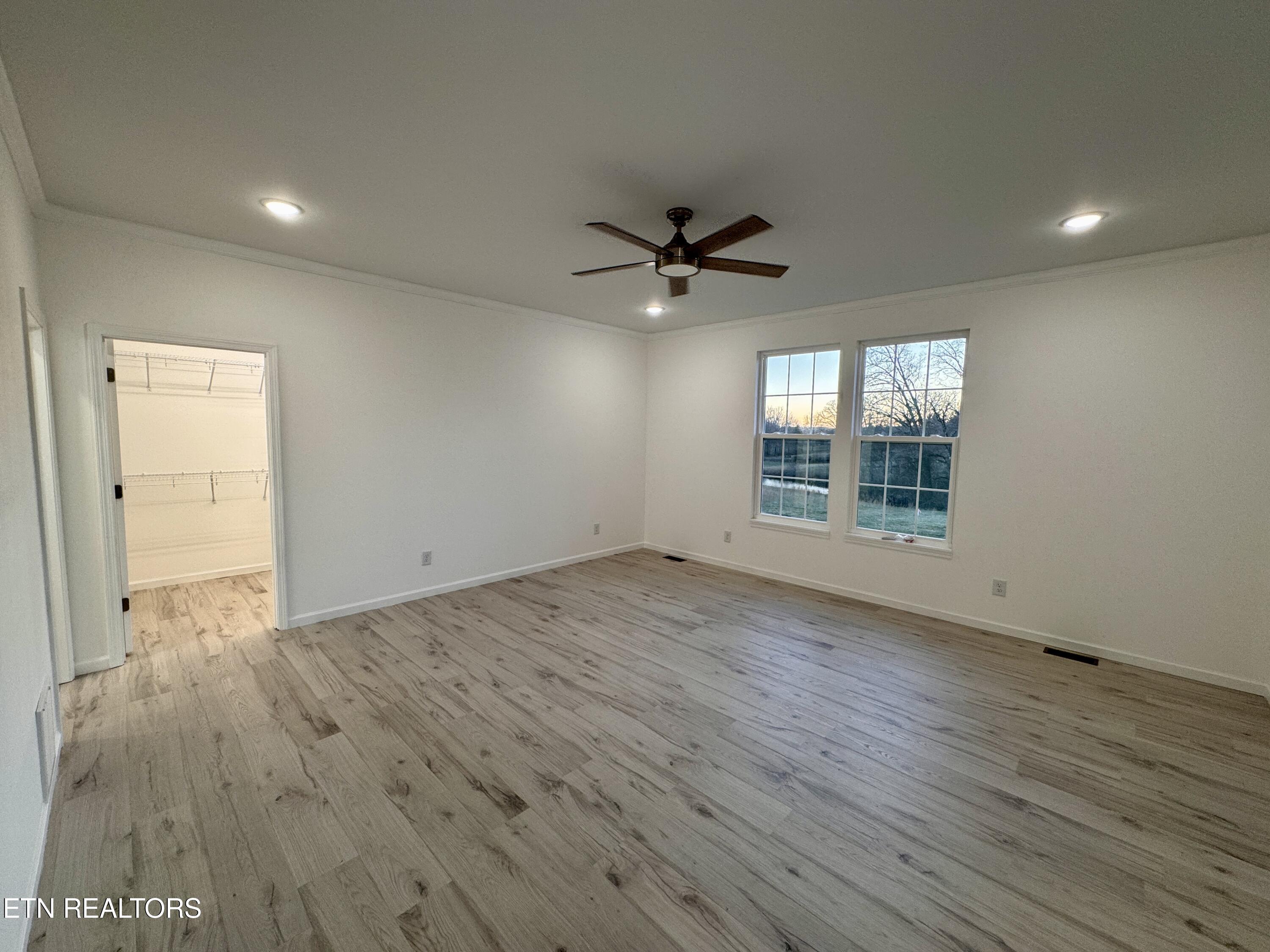 62 Whitson Lane Crossville TN 38572