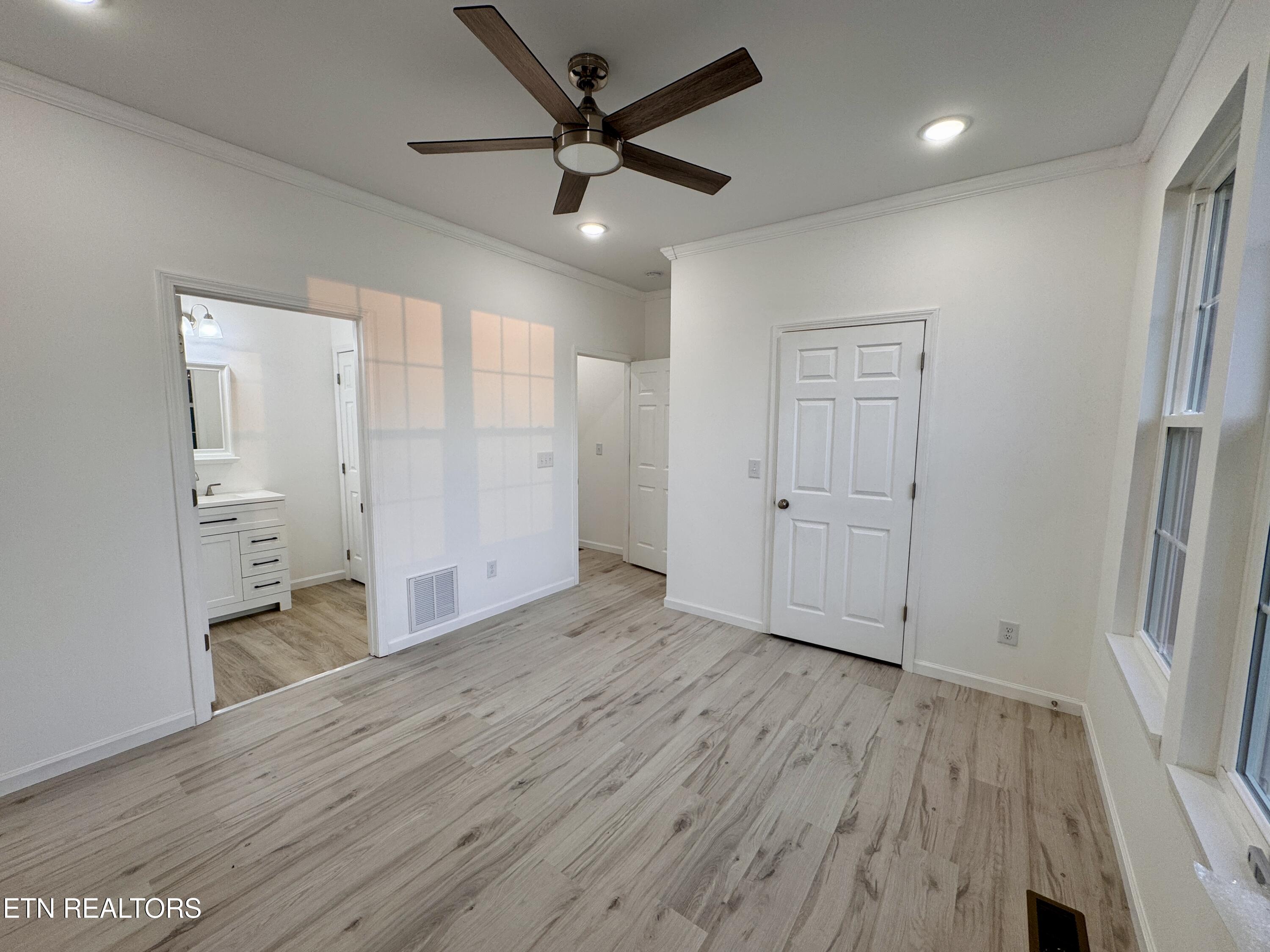 62 Whitson Lane Crossville TN 38572