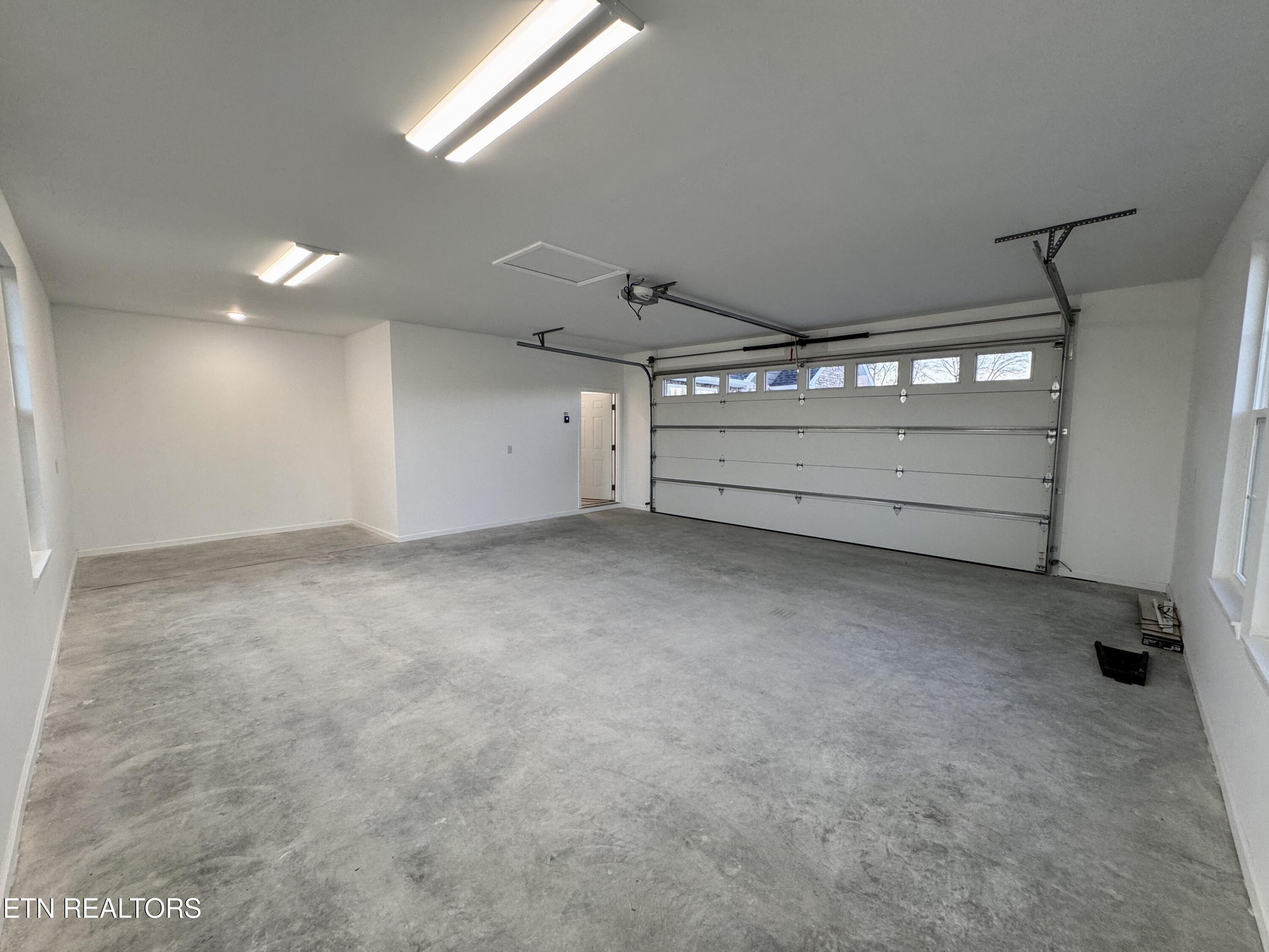 62 Whitson Lane Crossville TN 38572
