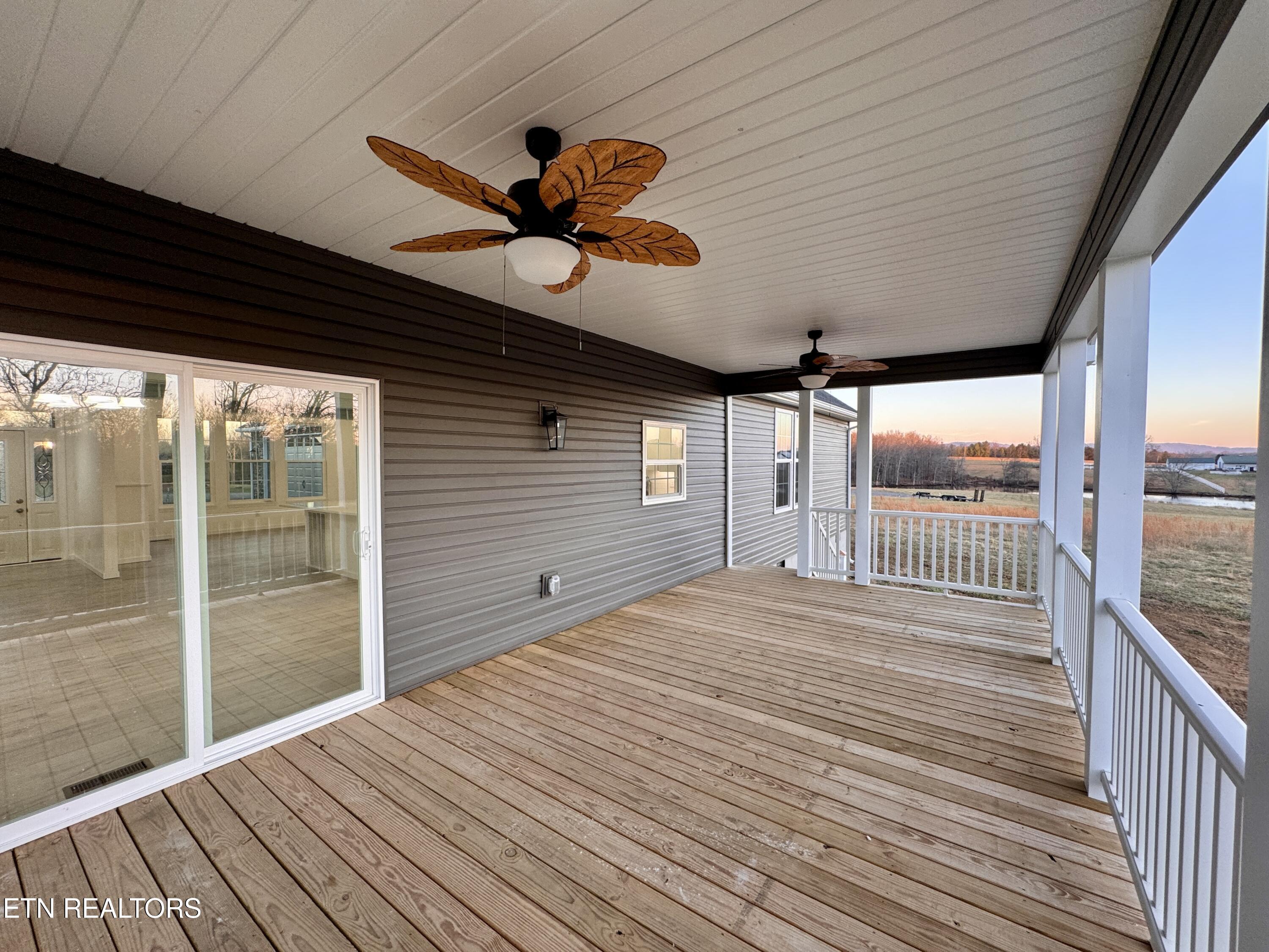 62 Whitson Lane Crossville TN 38572