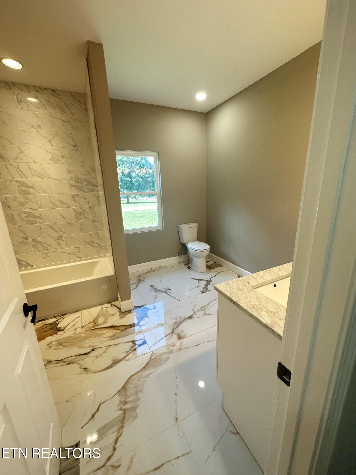 633 Rockwell Drive Drive Cookeville TN 38506