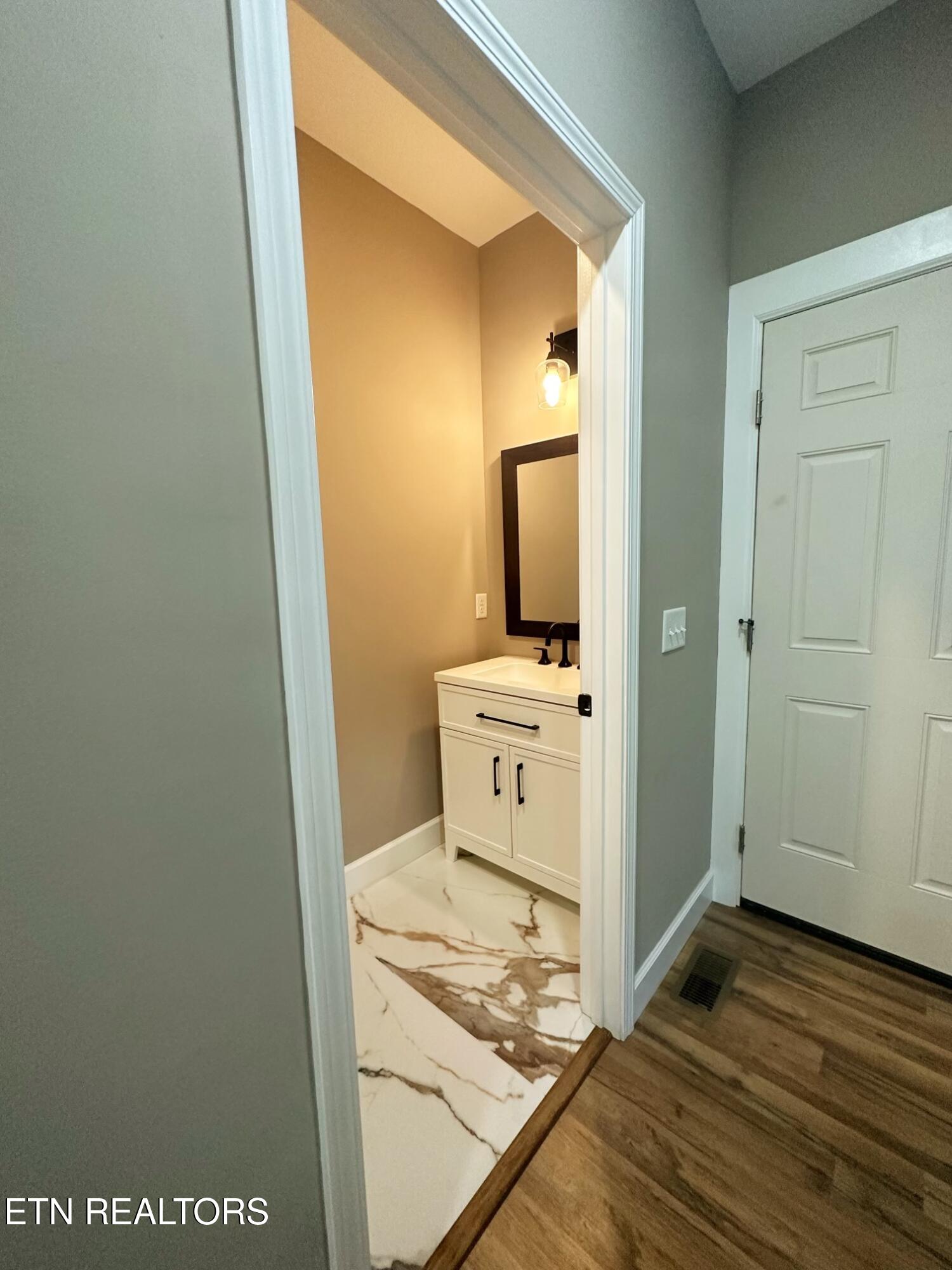 633 Rockwell Drive Drive Cookeville TN 38506
