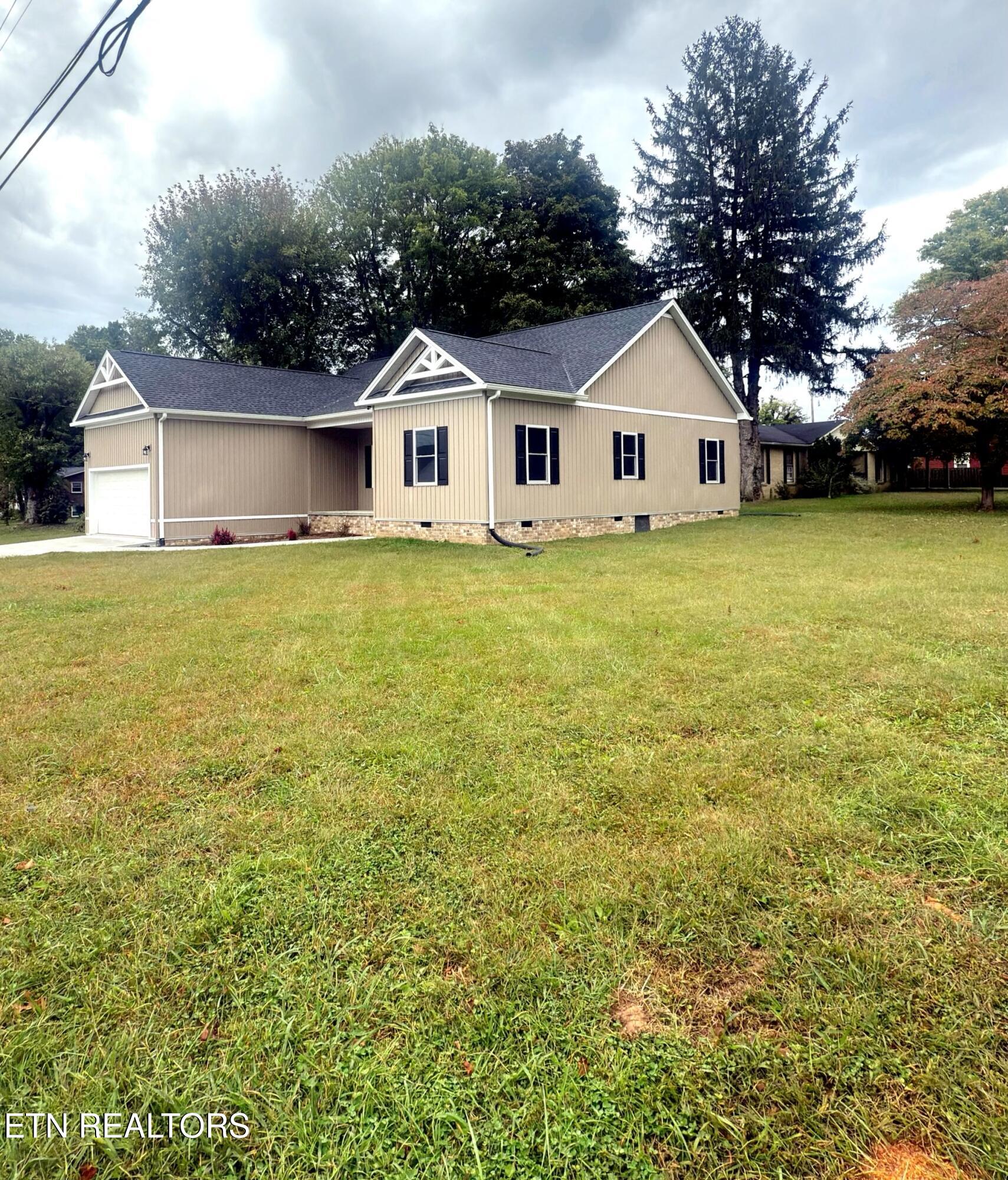 633 Rockwell Drive Drive Cookeville TN 38506