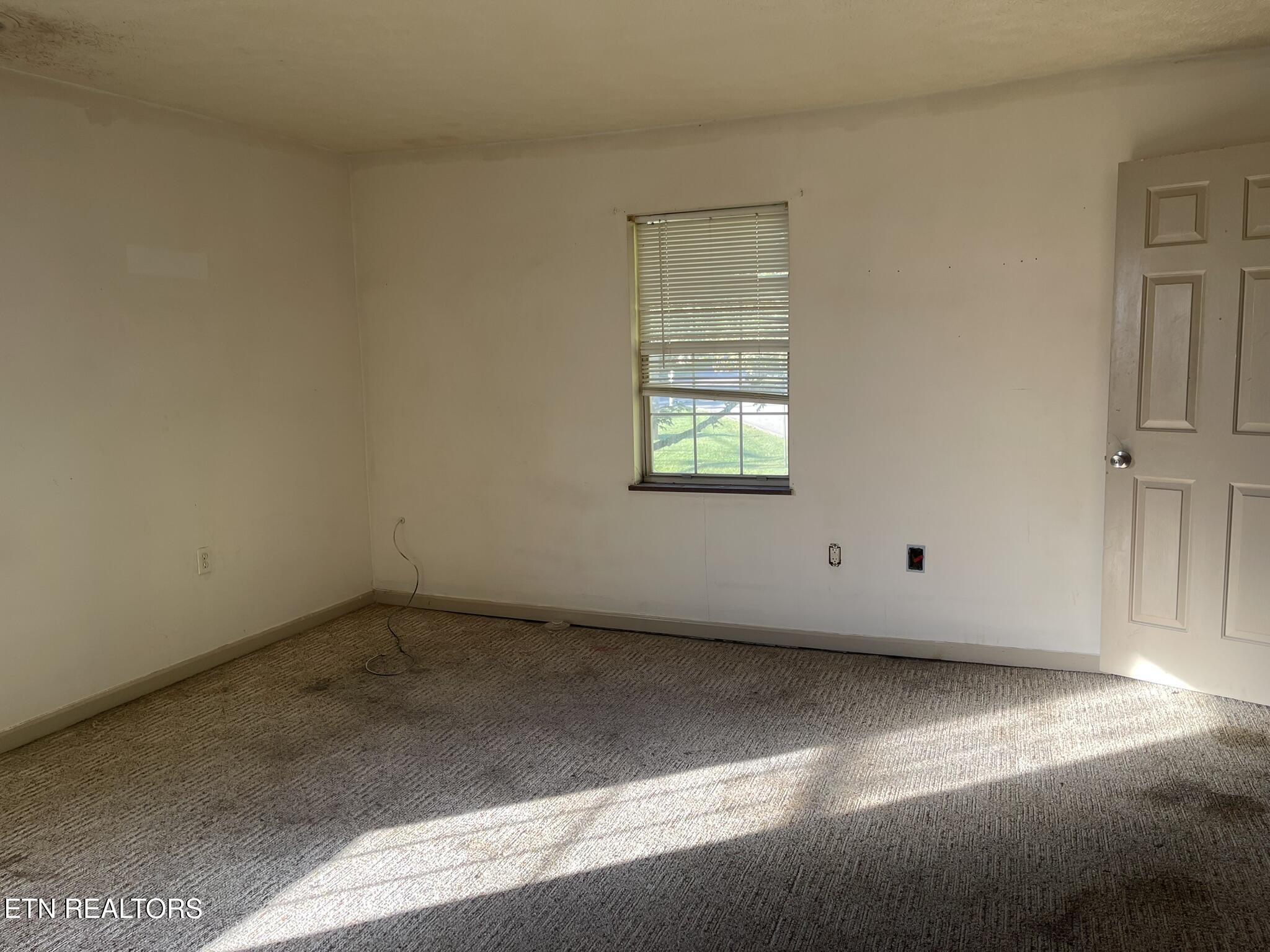 4505 Sing Lane Louisville TN 37777