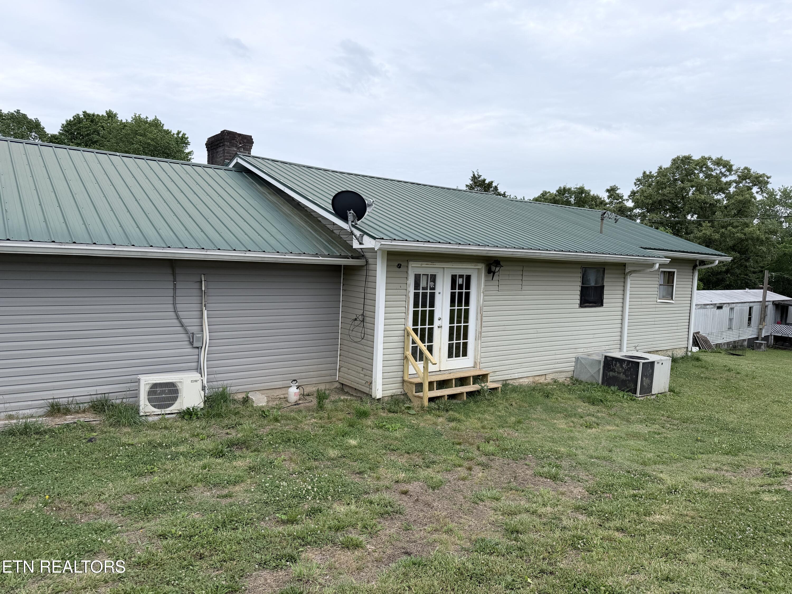 130 County Road 306 Sweetwater TN 37874
