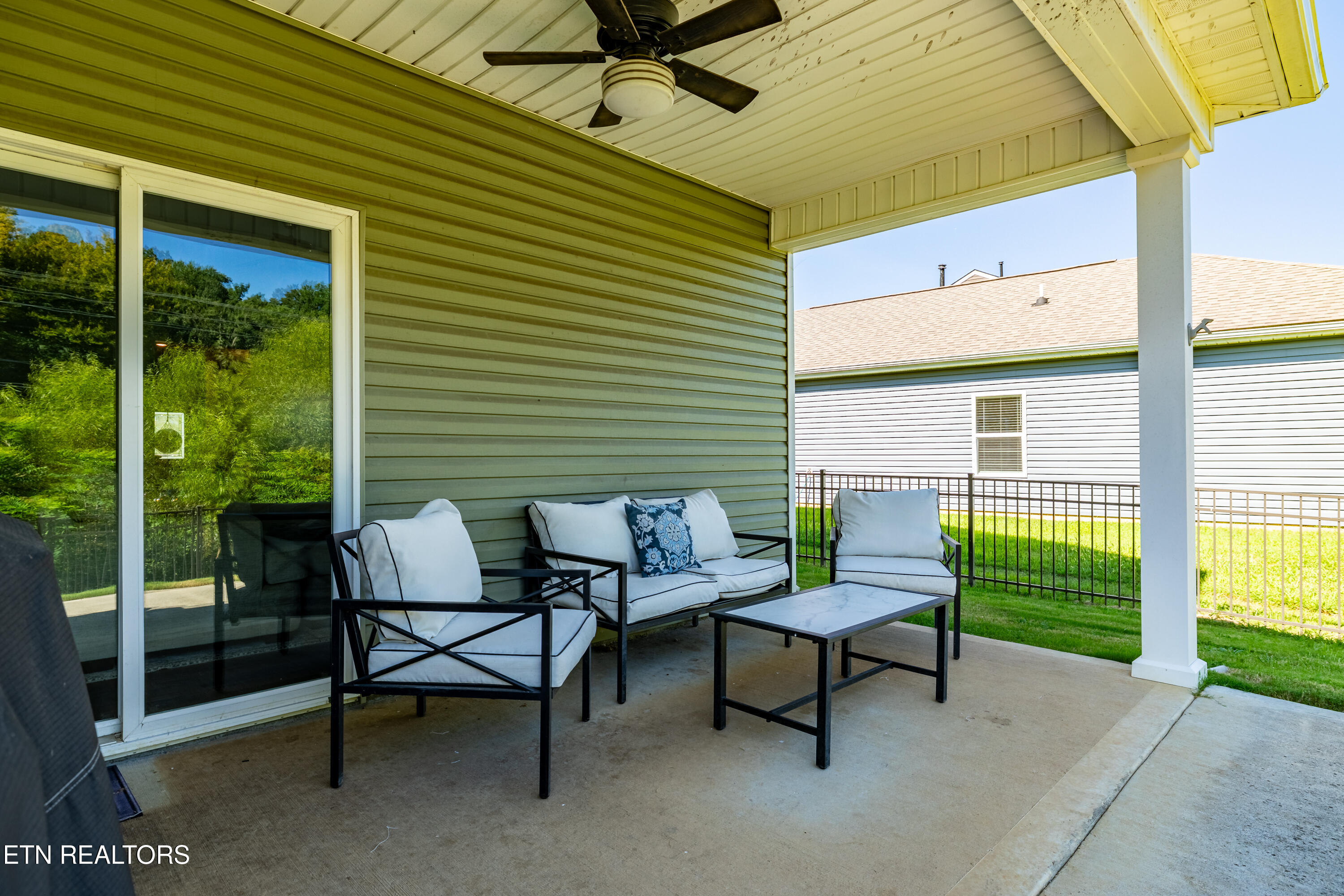 9822 War Admiral Lane Knoxville TN 37931