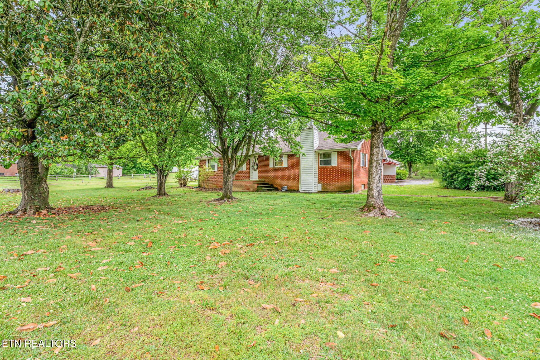 417 Tennessee Avenue Greenback TN 37742