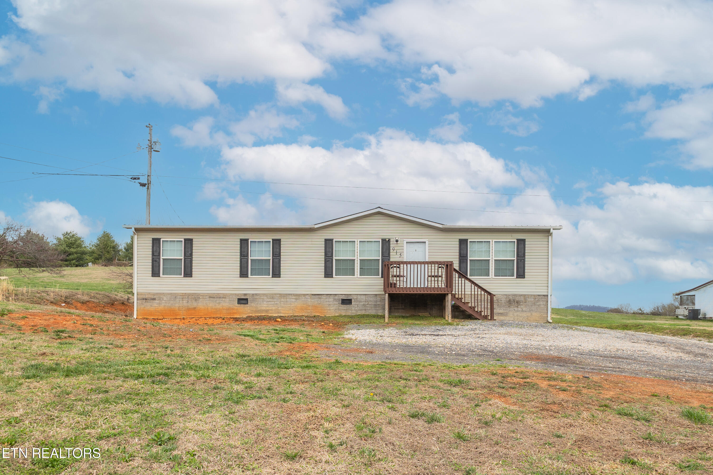 915 Howell River Road Rutledge TN 37861