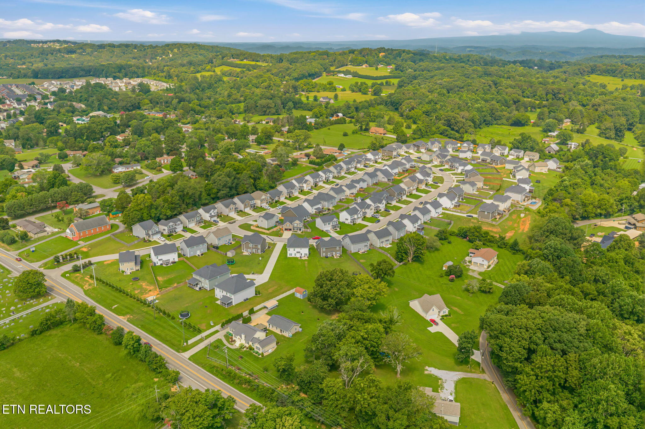 7447 Emory Orchard Lane Knoxville TN 37931