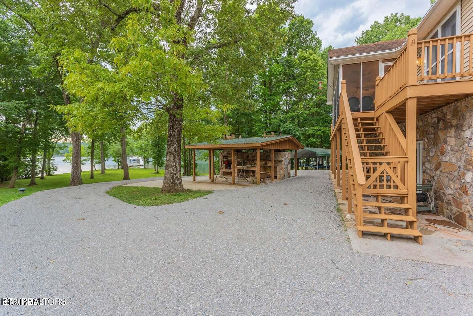 125 Mallard Duck Lane Rockwood TN 37854