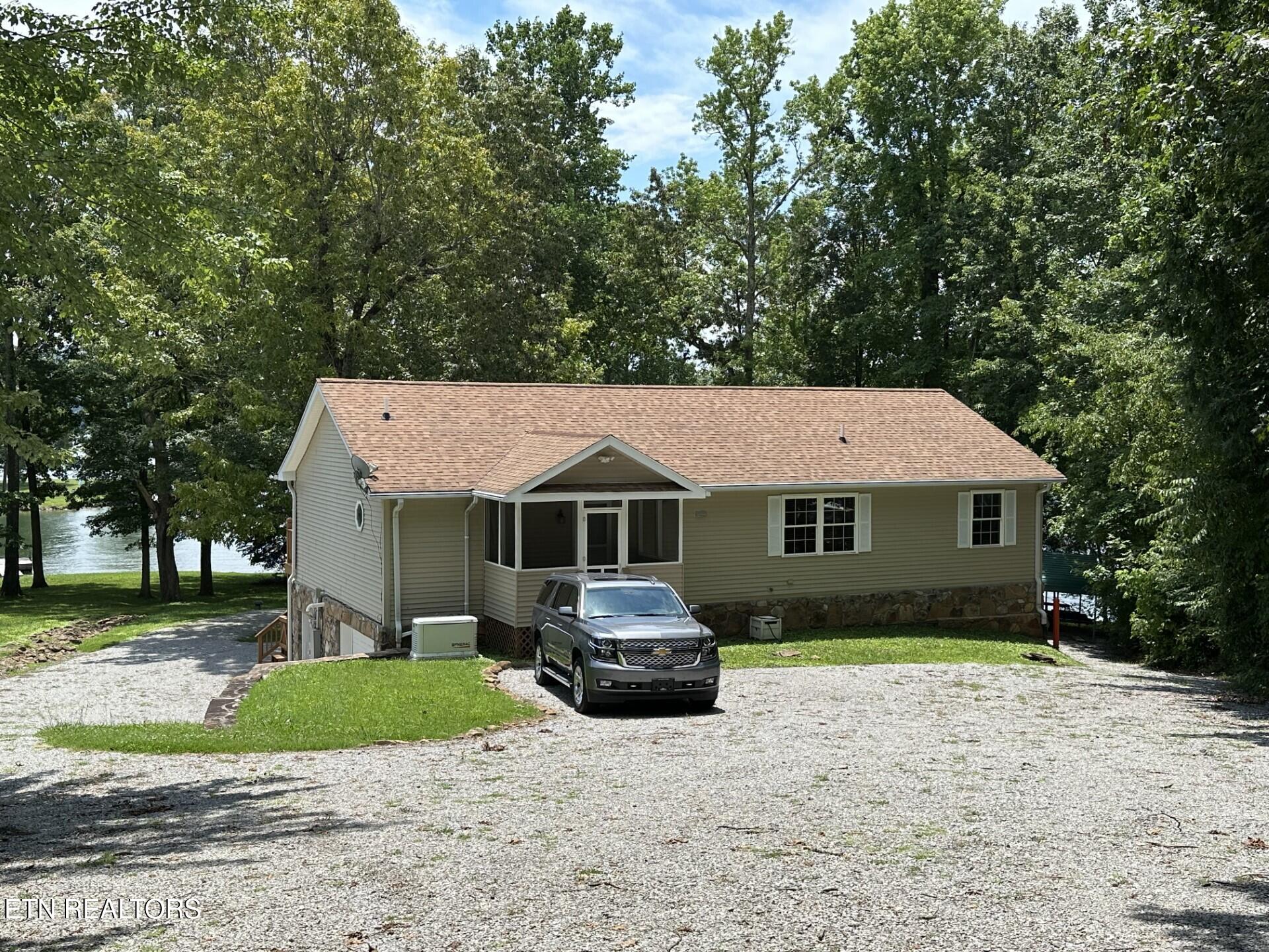 125 Mallard Duck Lane Rockwood TN 37854