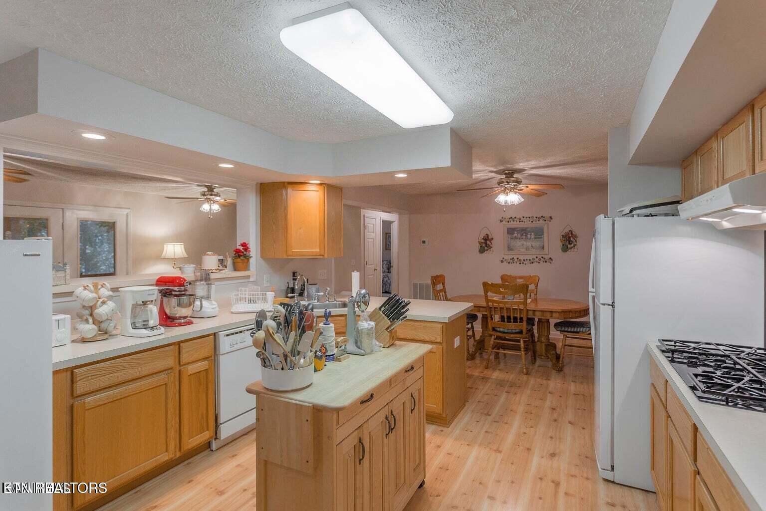 125 Mallard Duck Lane Rockwood TN 37854