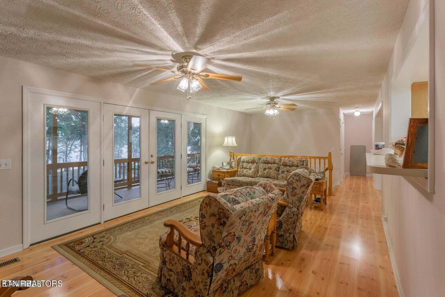 125 Mallard Duck Lane Rockwood TN 37854