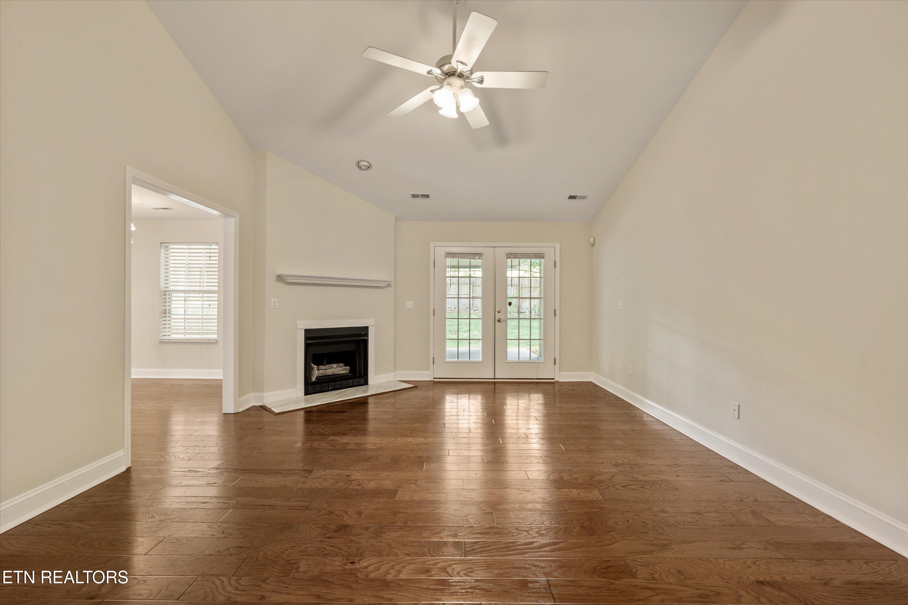 2393 Conners Creek Circle Knoxville TN 37932