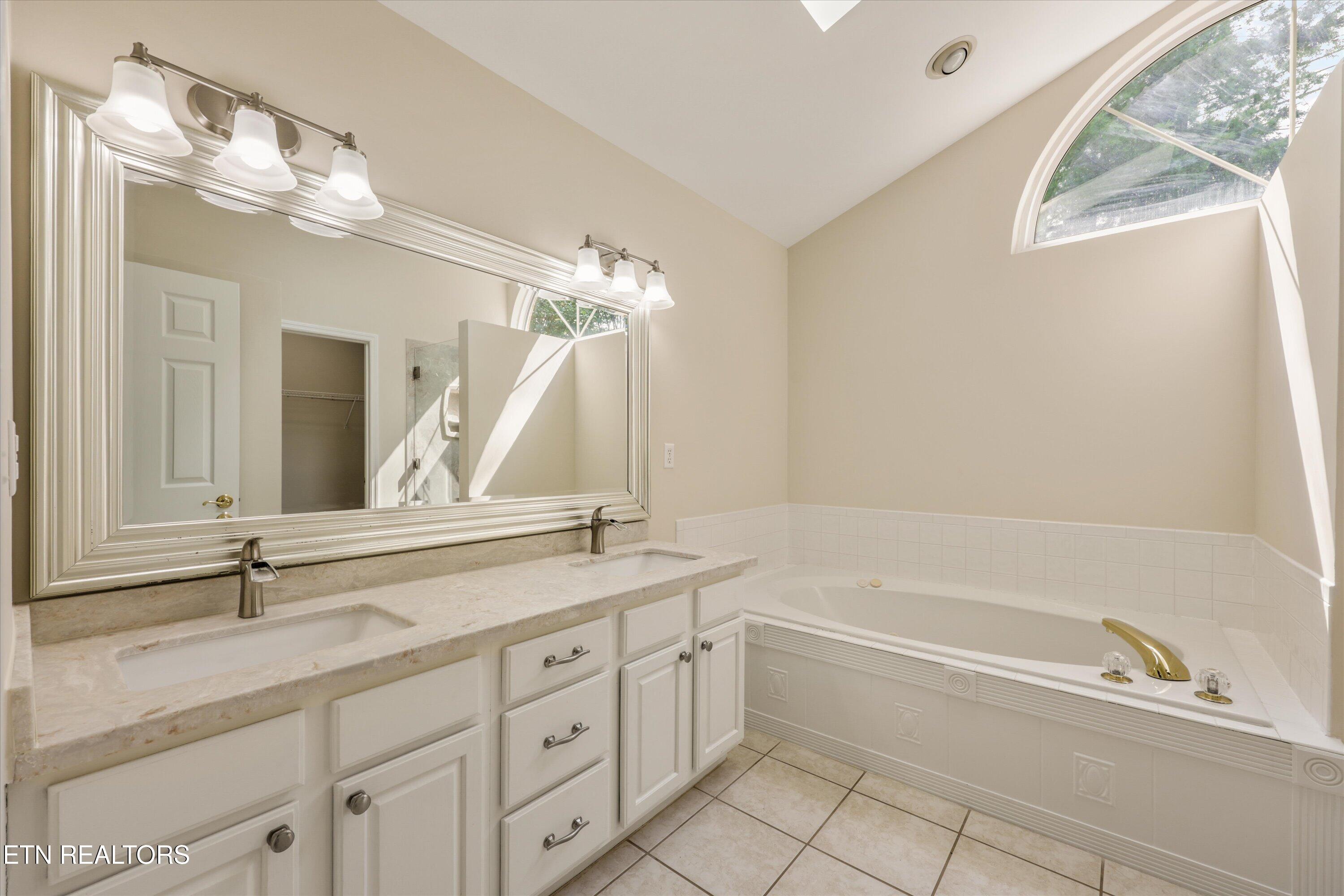 2393 Conners Creek Circle Knoxville TN 37932
