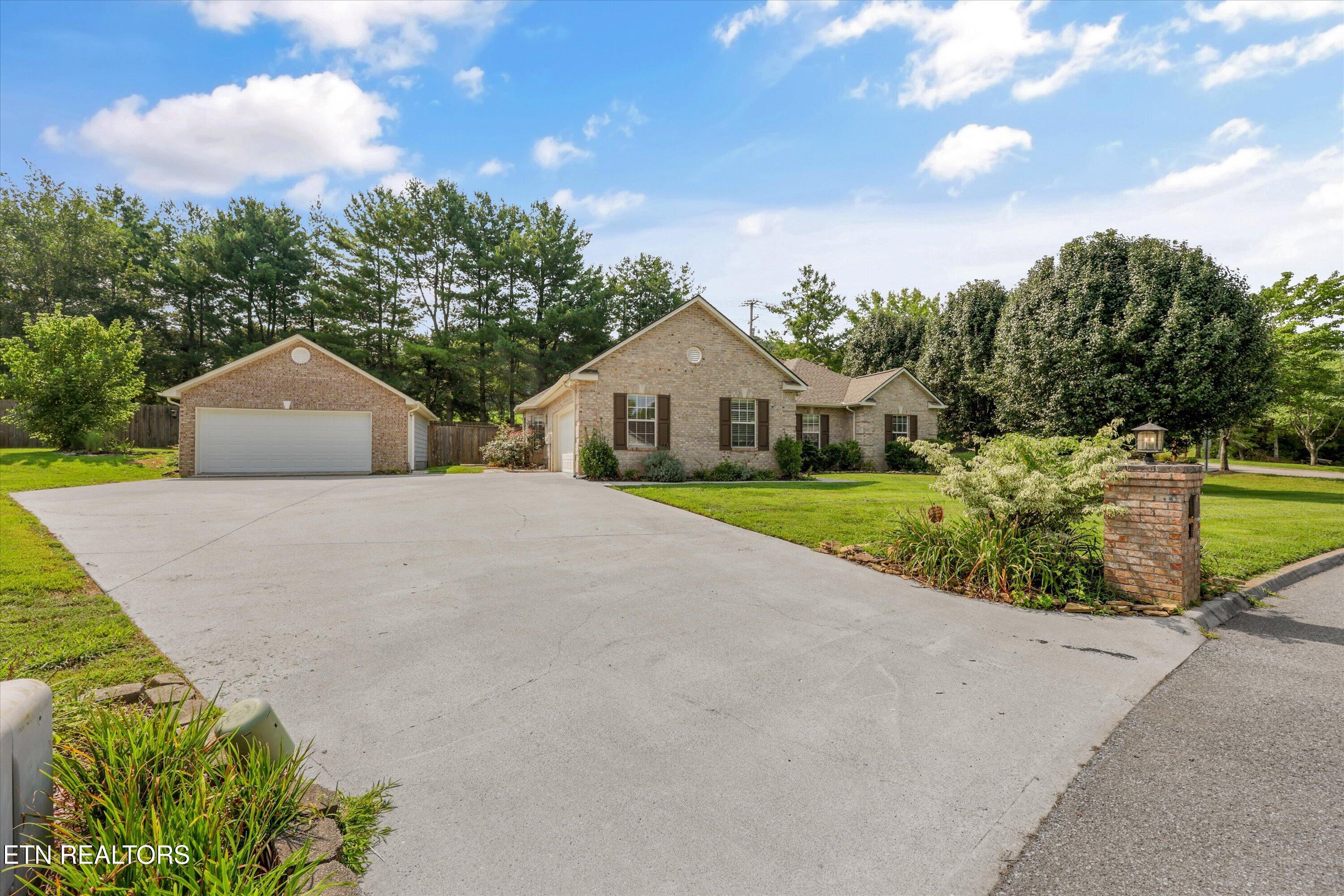 2393 Conners Creek Circle Knoxville TN 37932