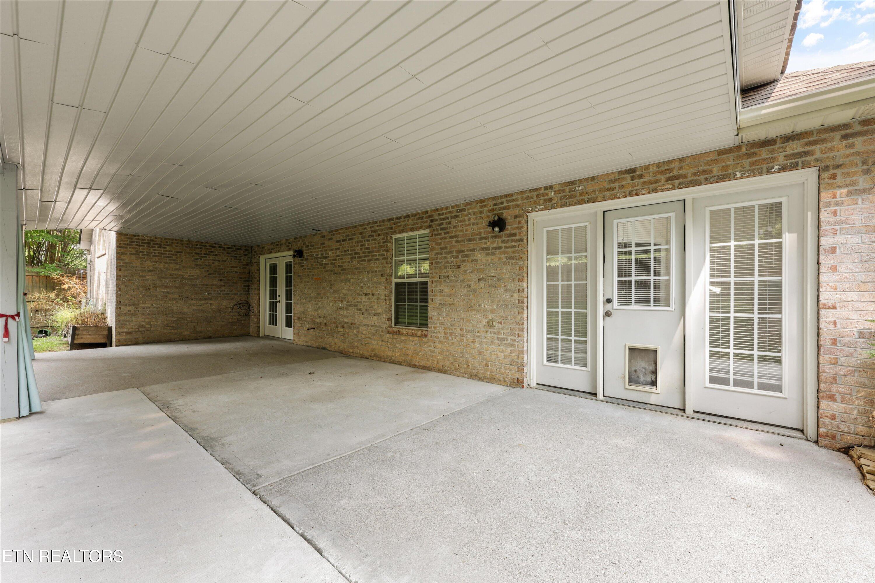 2393 Conners Creek Circle Knoxville TN 37932