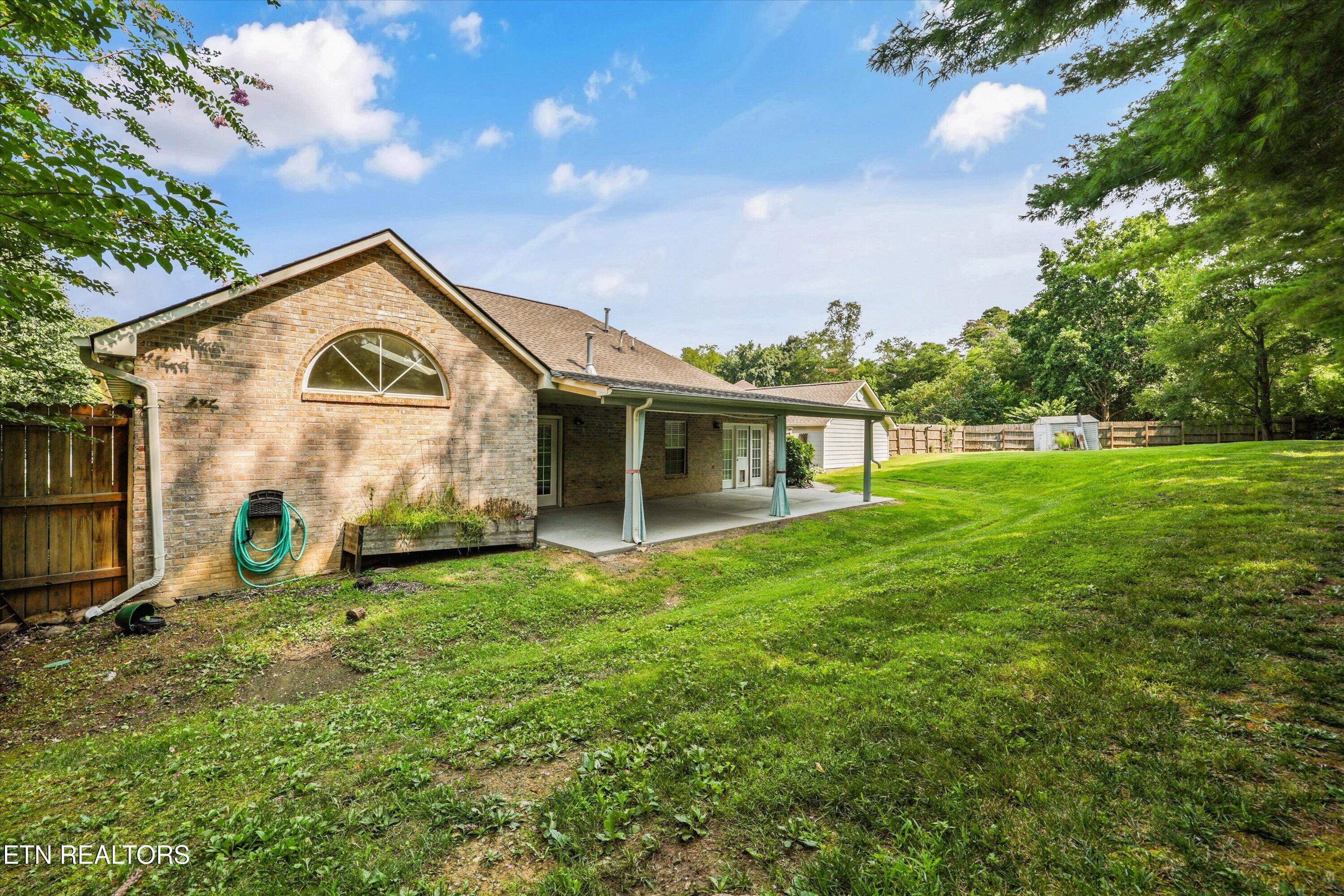 2393 Conners Creek Circle Knoxville TN 37932