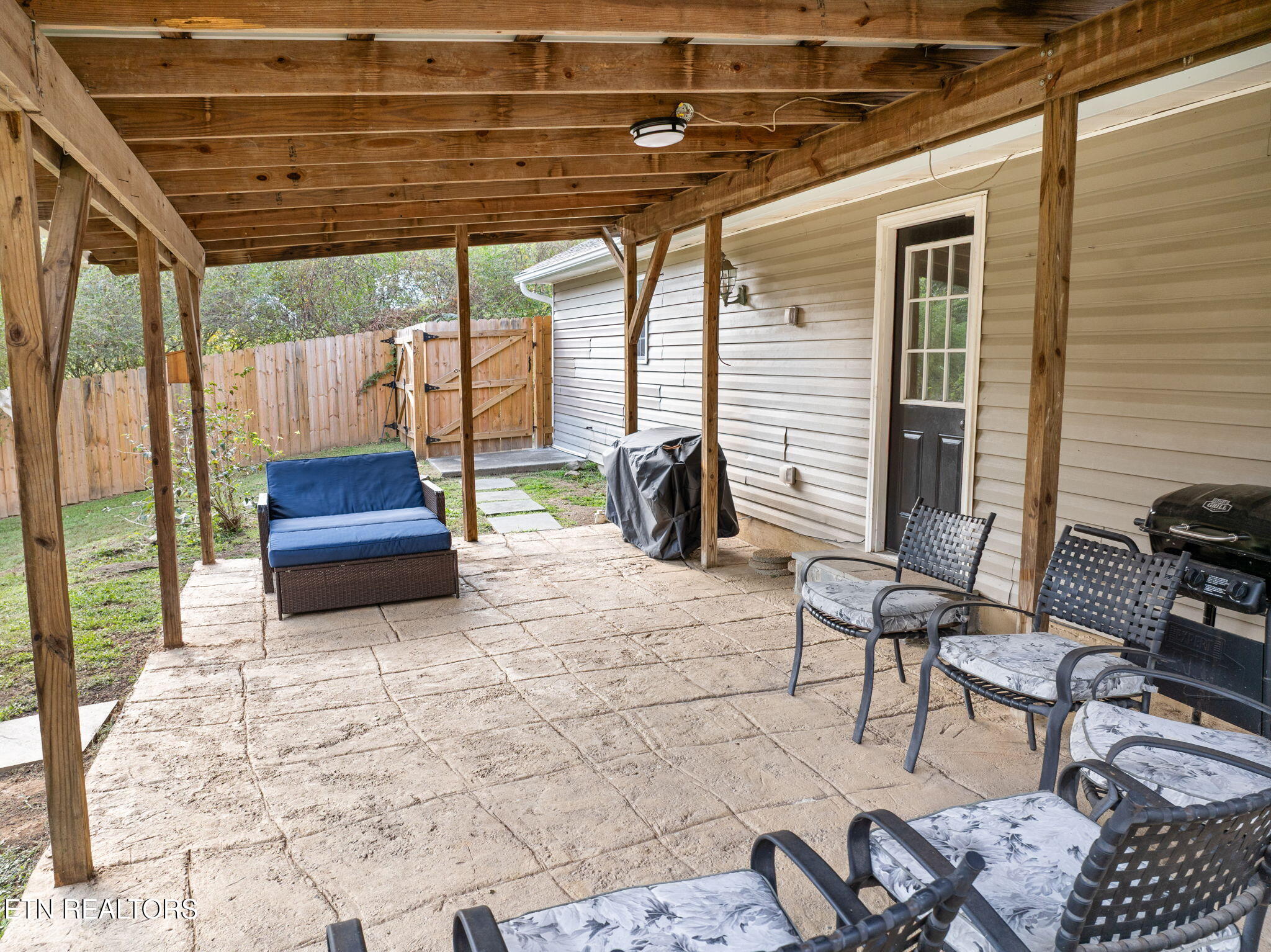 173 Burley Nelson Lane Clinton TN 37716