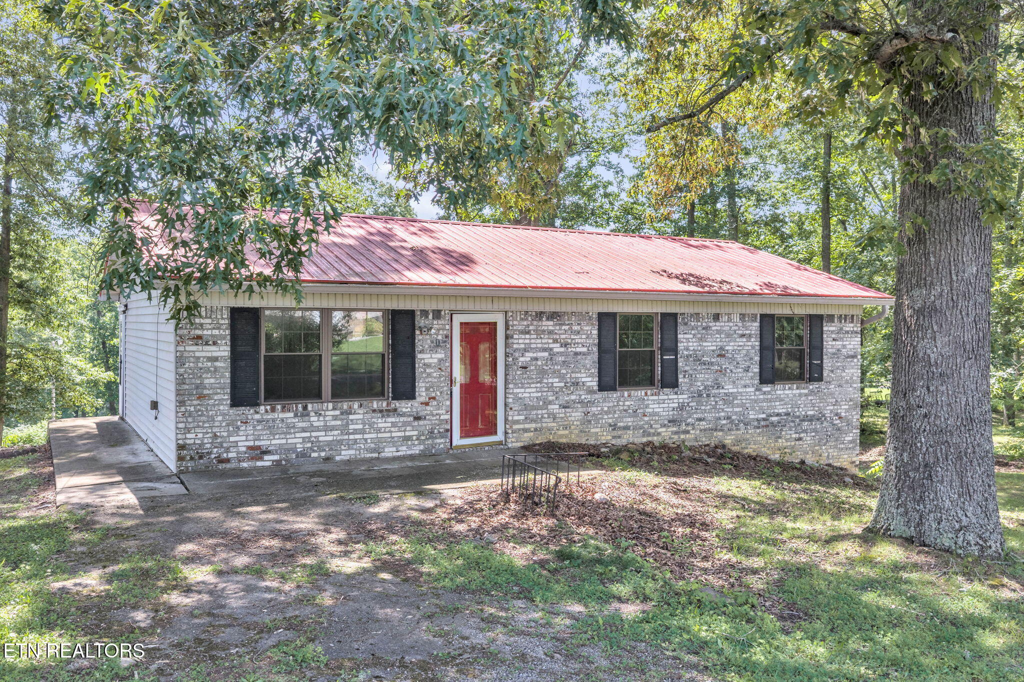 322 Idlewild Drive White Pine TN 37890