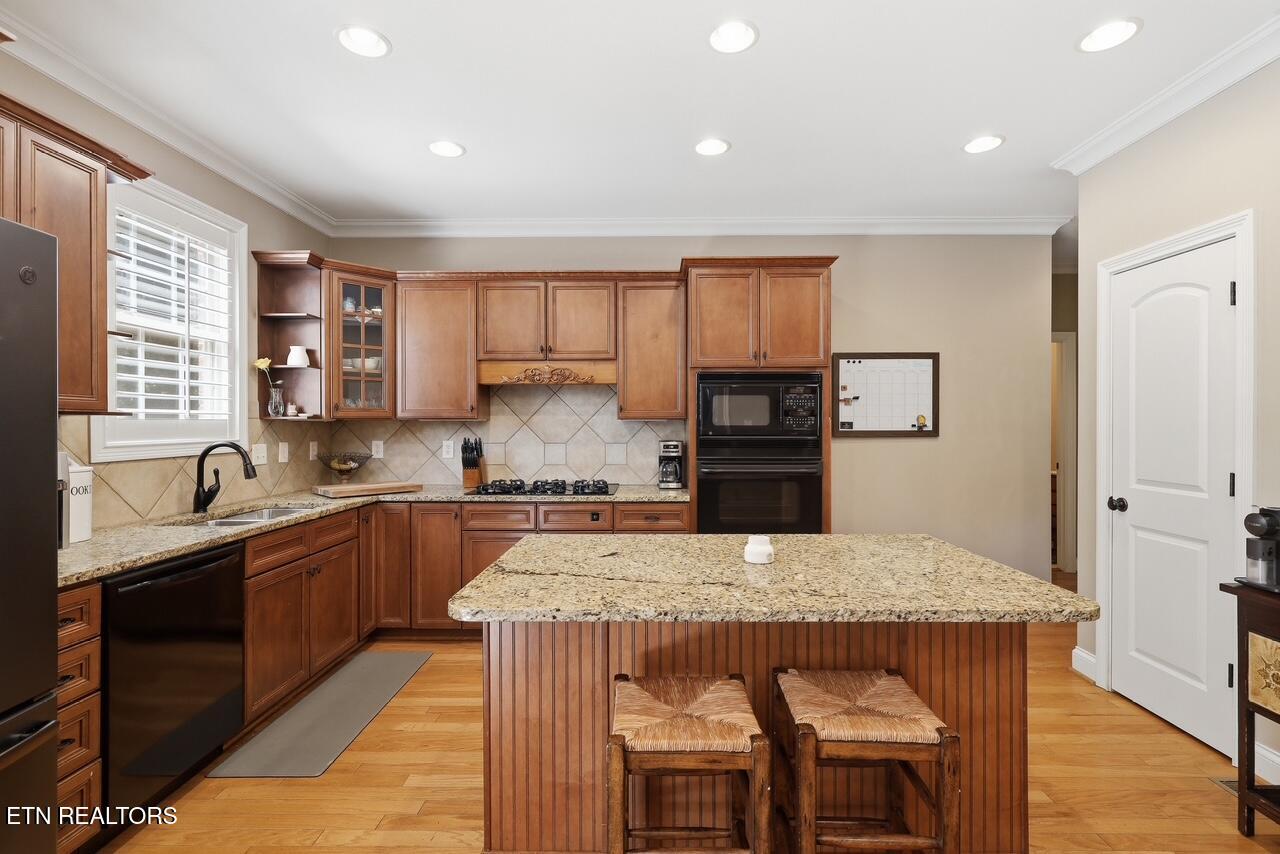 9648 Valley Woods Lane Knoxville TN 37922