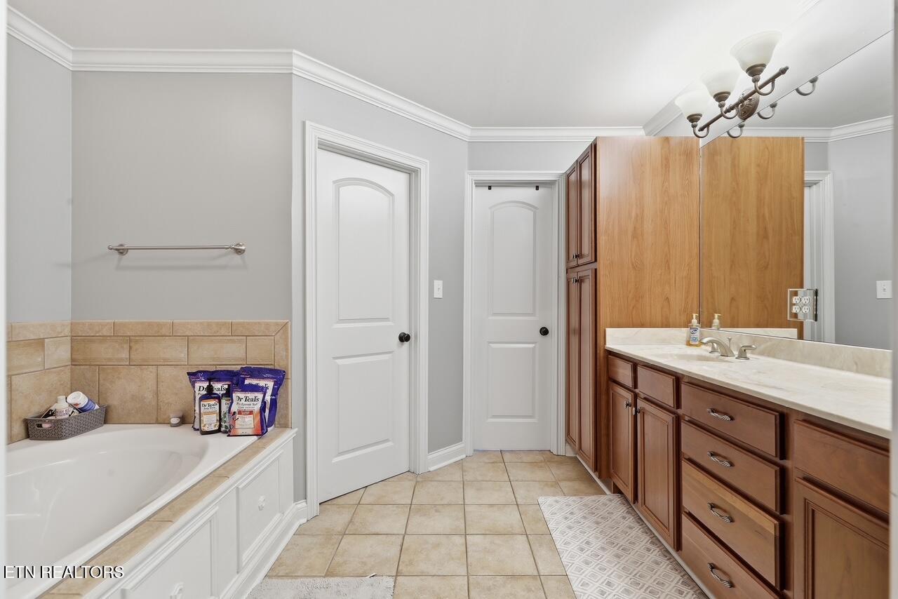 9648 Valley Woods Lane Knoxville TN 37922