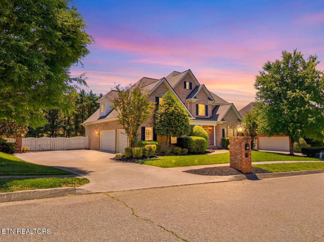 9648 Valley Woods Lane Knoxville TN 37922