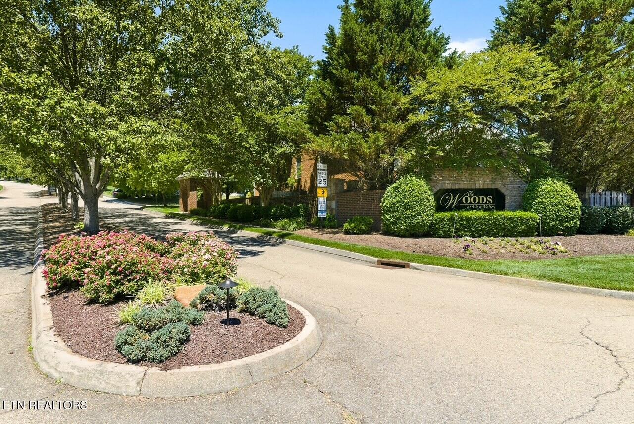 9648 Valley Woods Lane Knoxville TN 37922