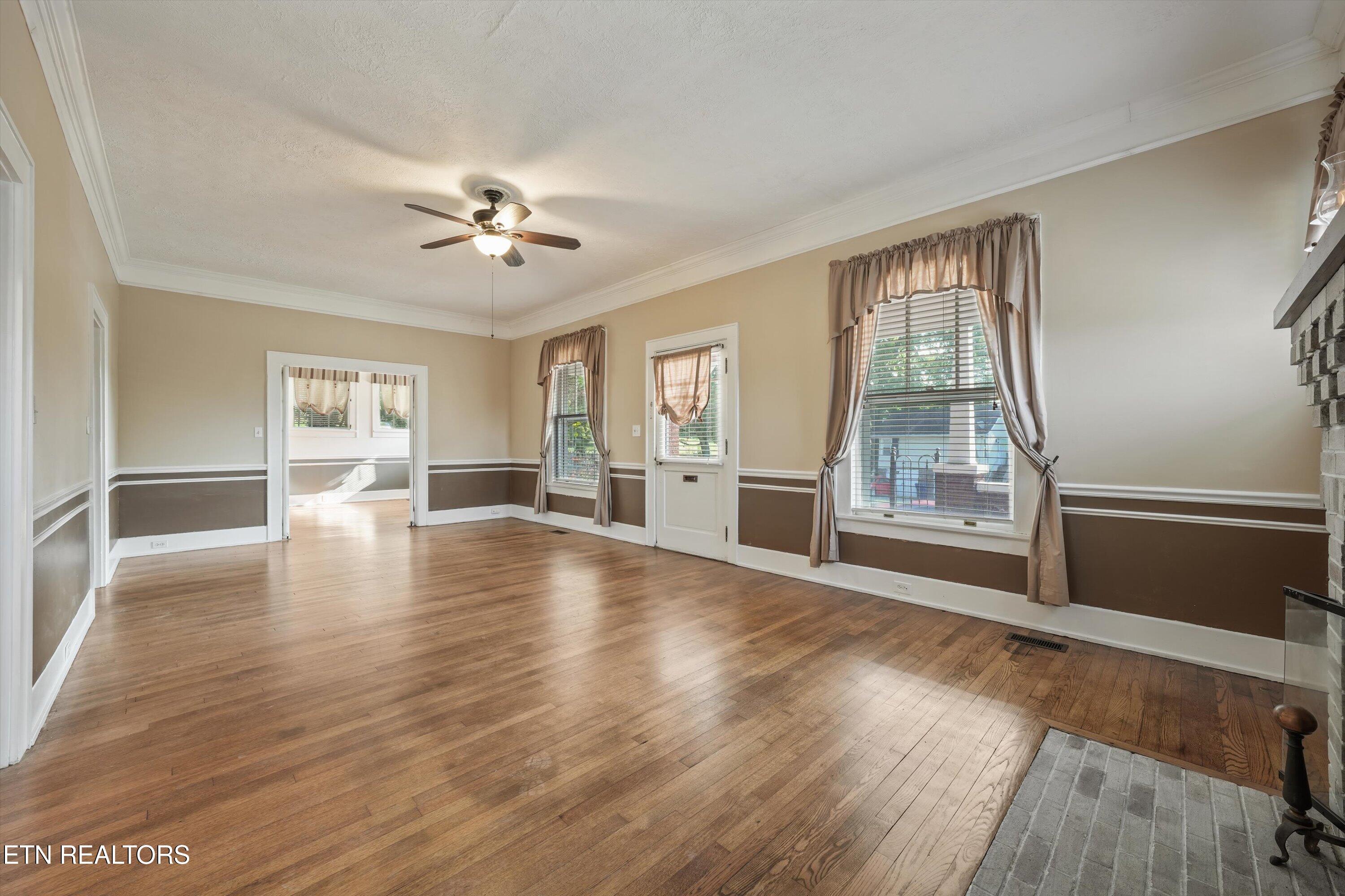 518 N Main Street Clinton TN 37716