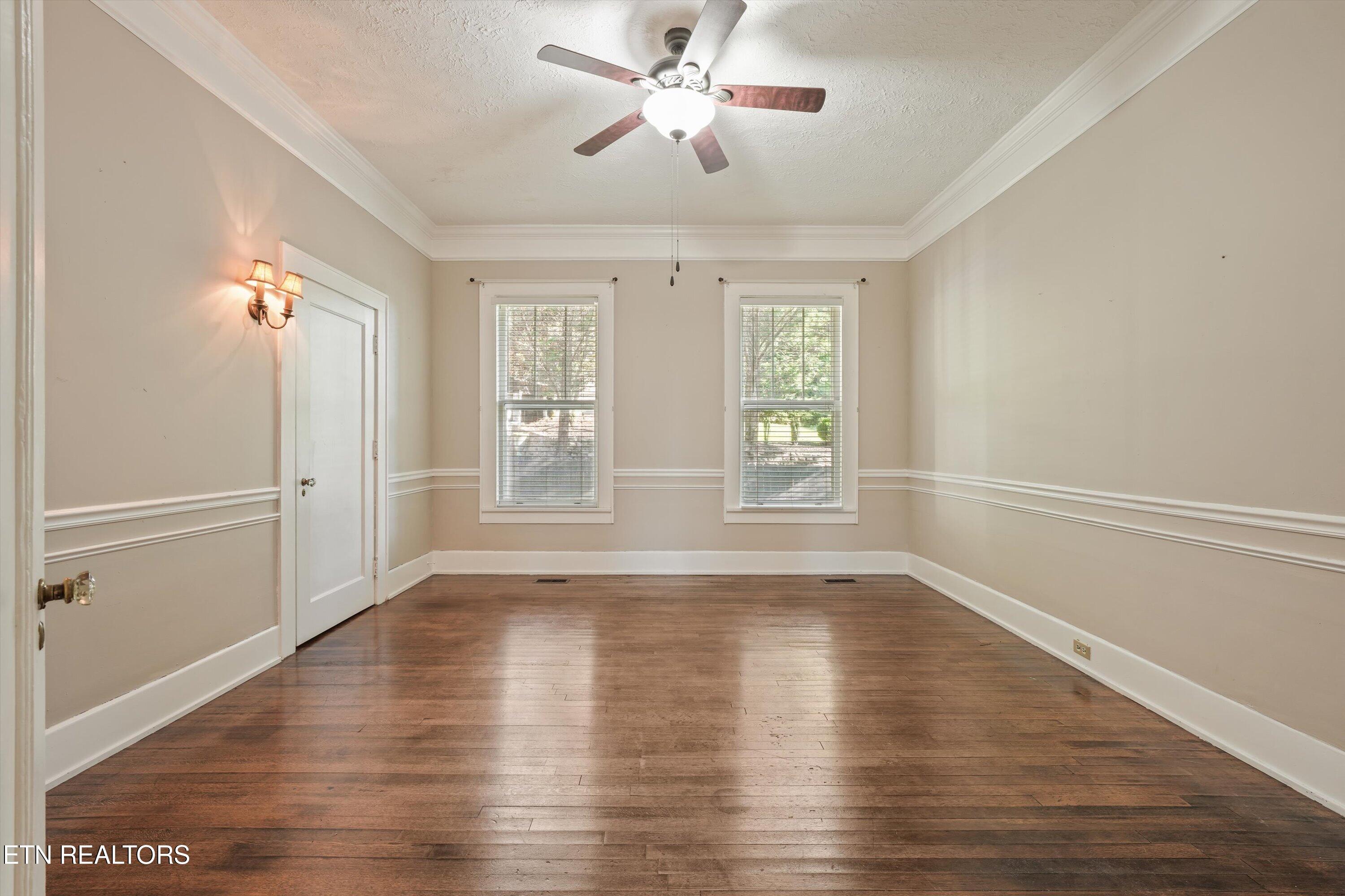518 N Main Street Clinton TN 37716