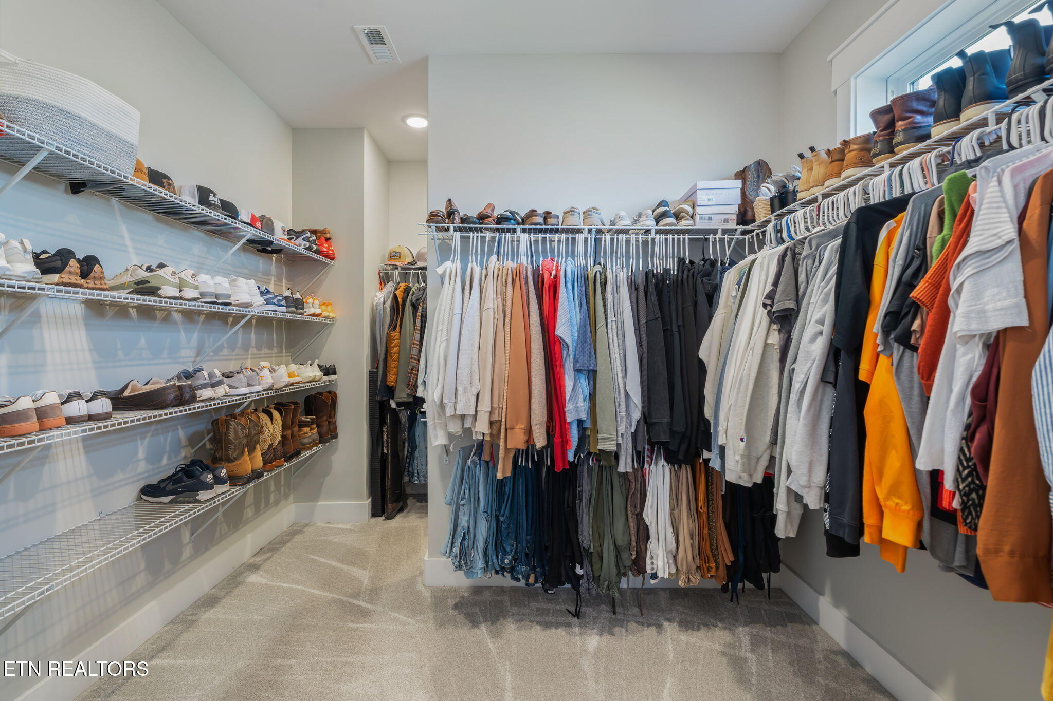 105 Top Sail Court Andersonville TN 37705