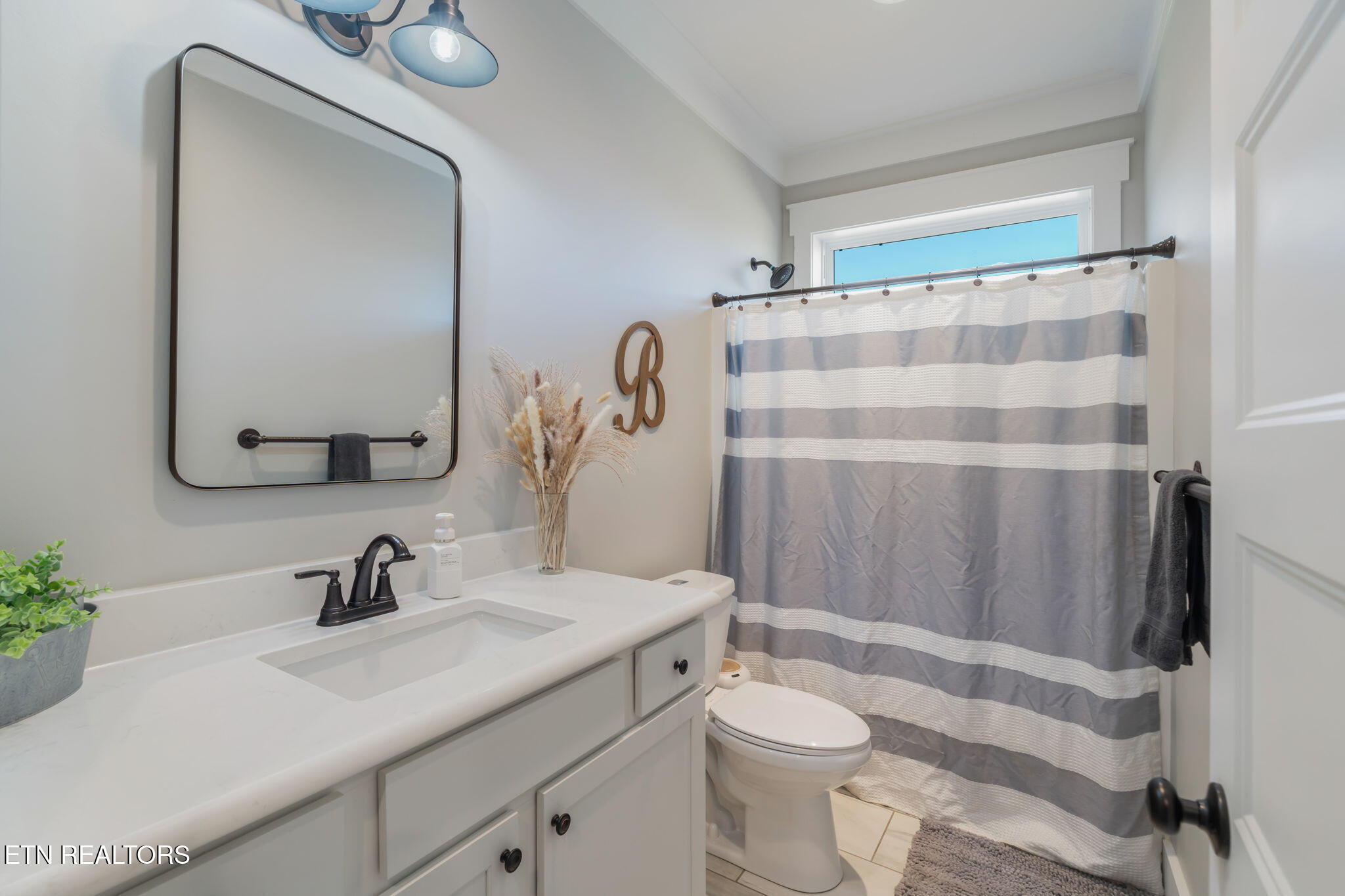 105 Top Sail Court Andersonville TN 37705