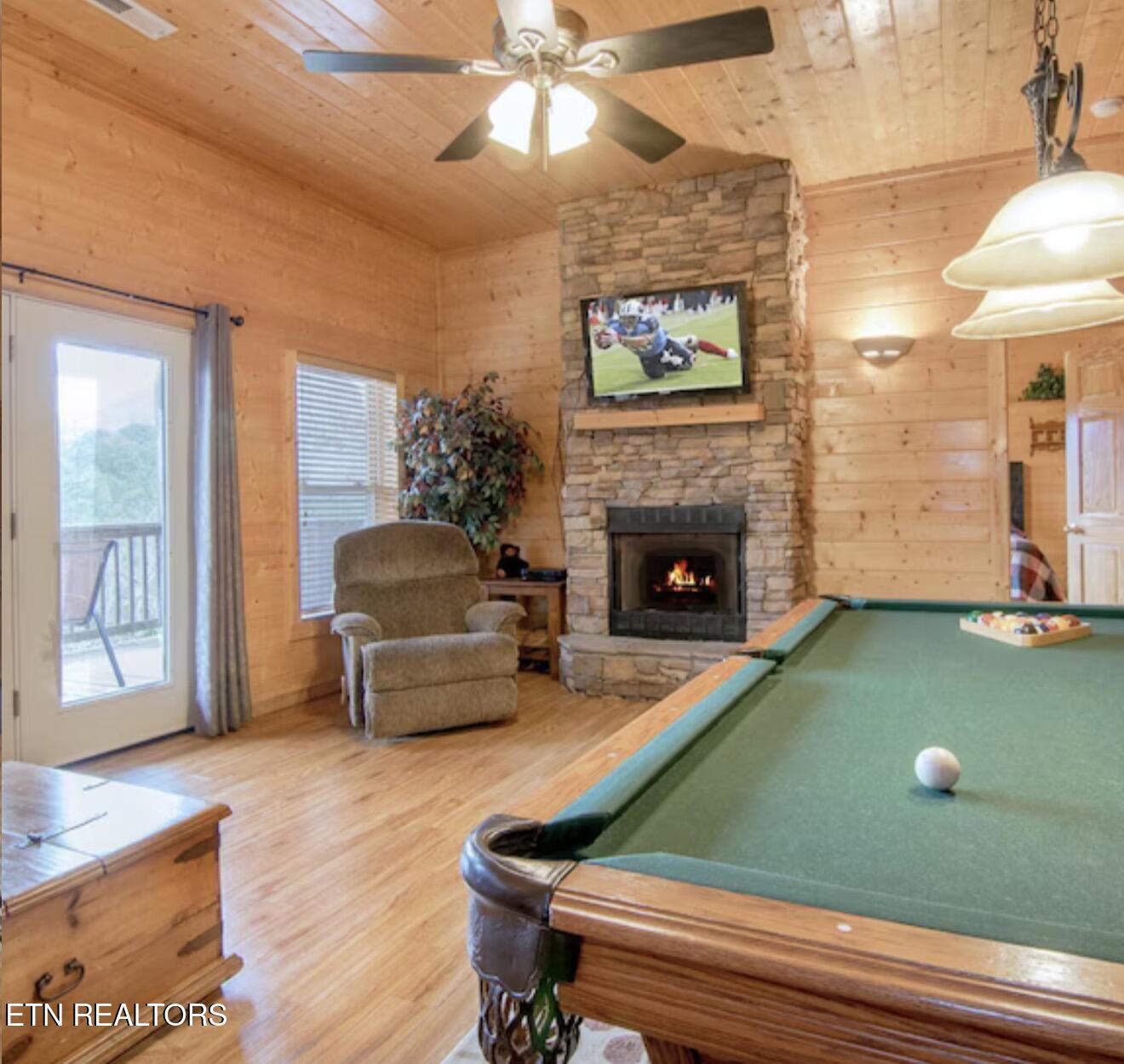 909 Fawn Hollow Trail Townsend TN 37882